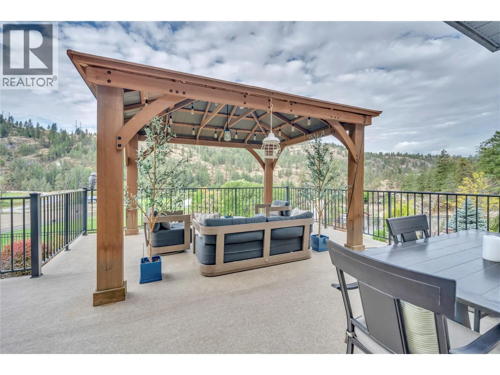 3789 McLean Creek Road