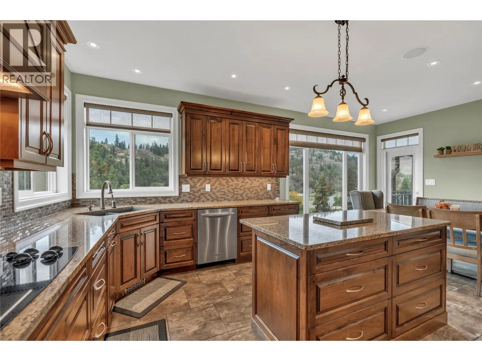 3789 McLean Creek Road