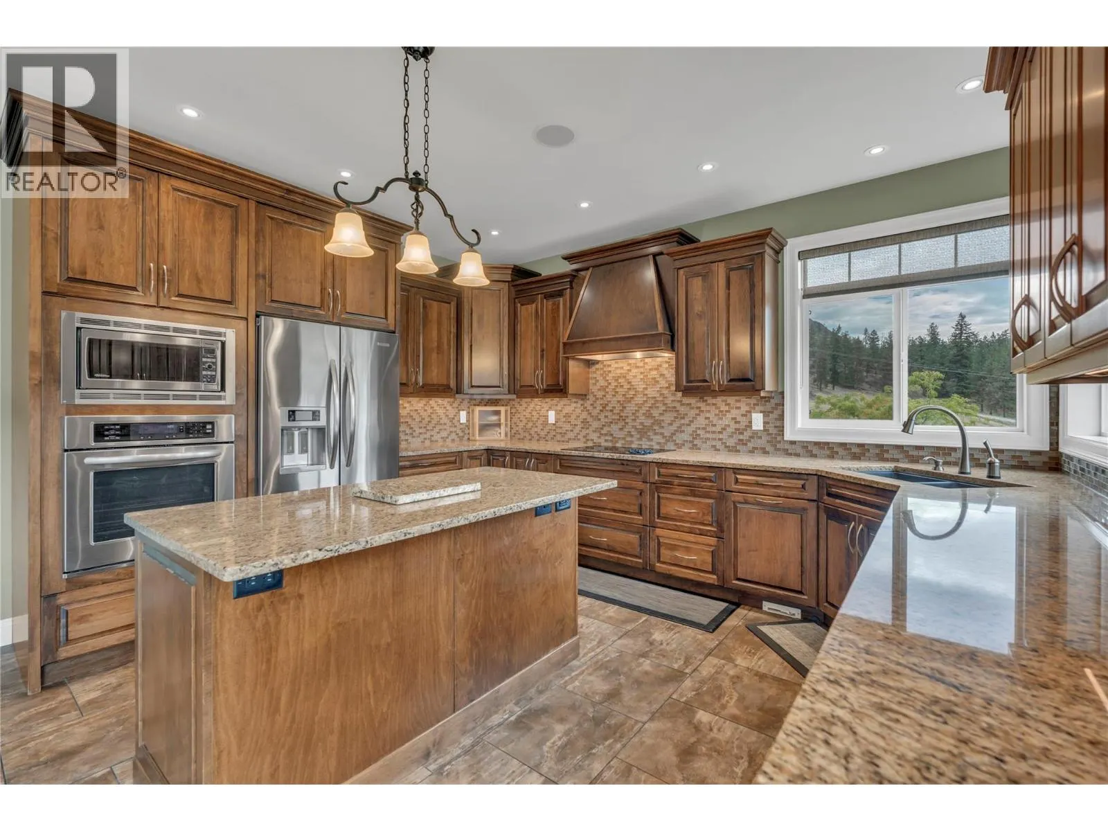 3789 McLean Creek Road