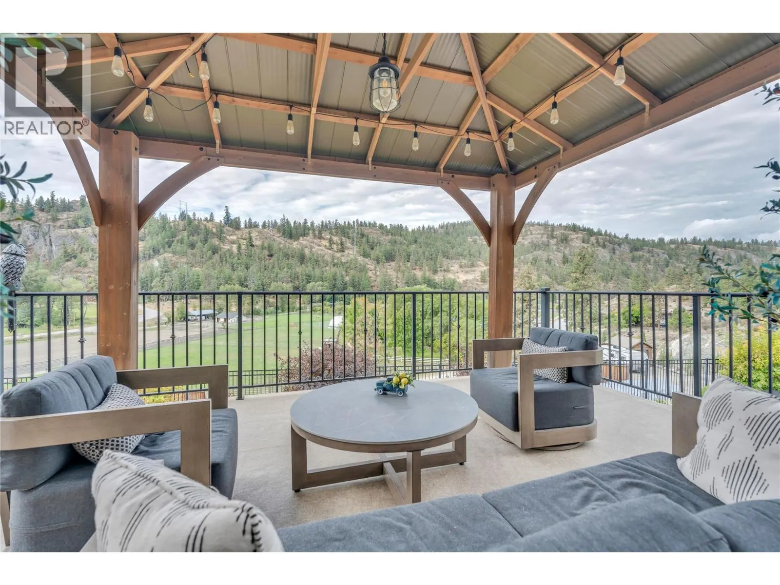3789 McLean Creek Road