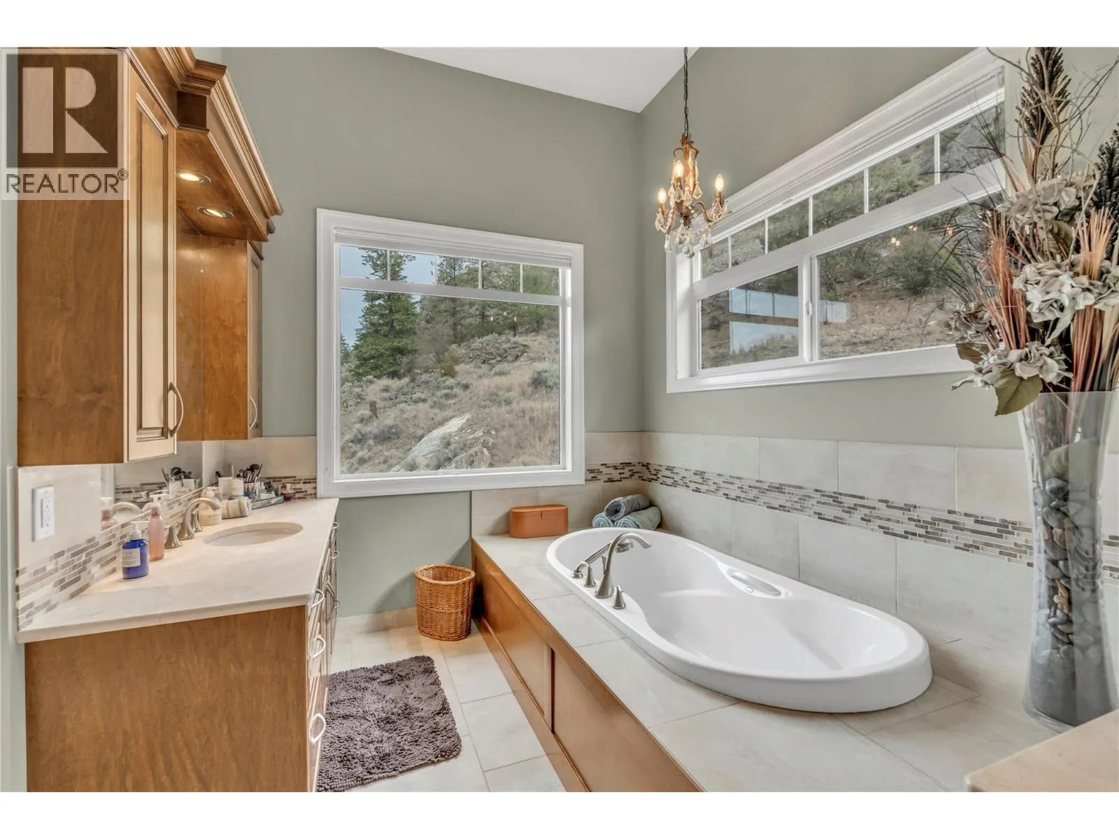 3789 McLean Creek Road