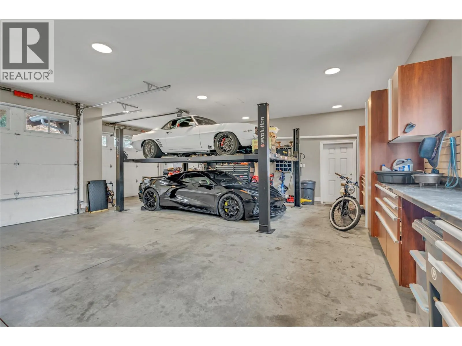 3789 McLean Creek Road