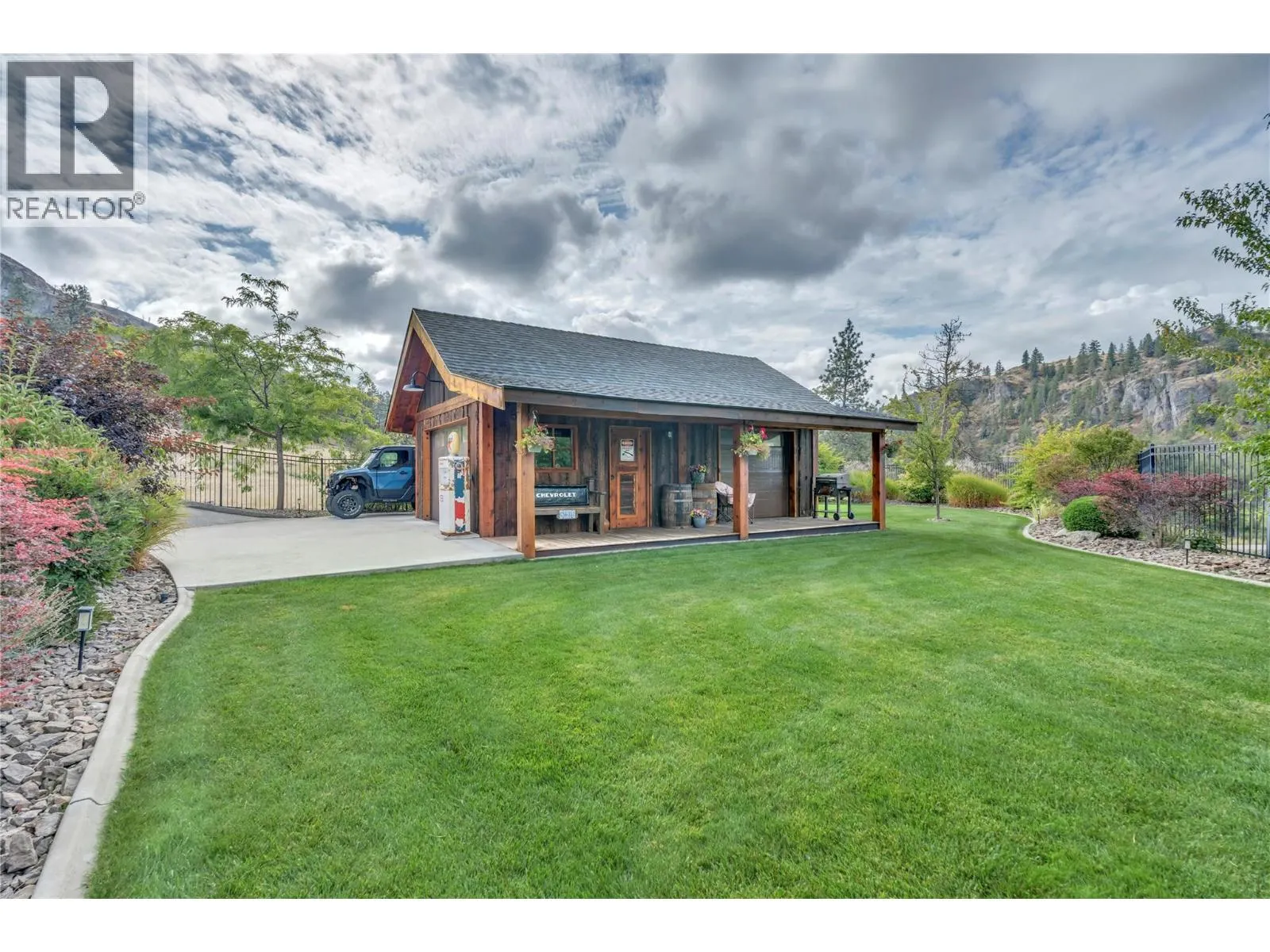 3789 McLean Creek Road