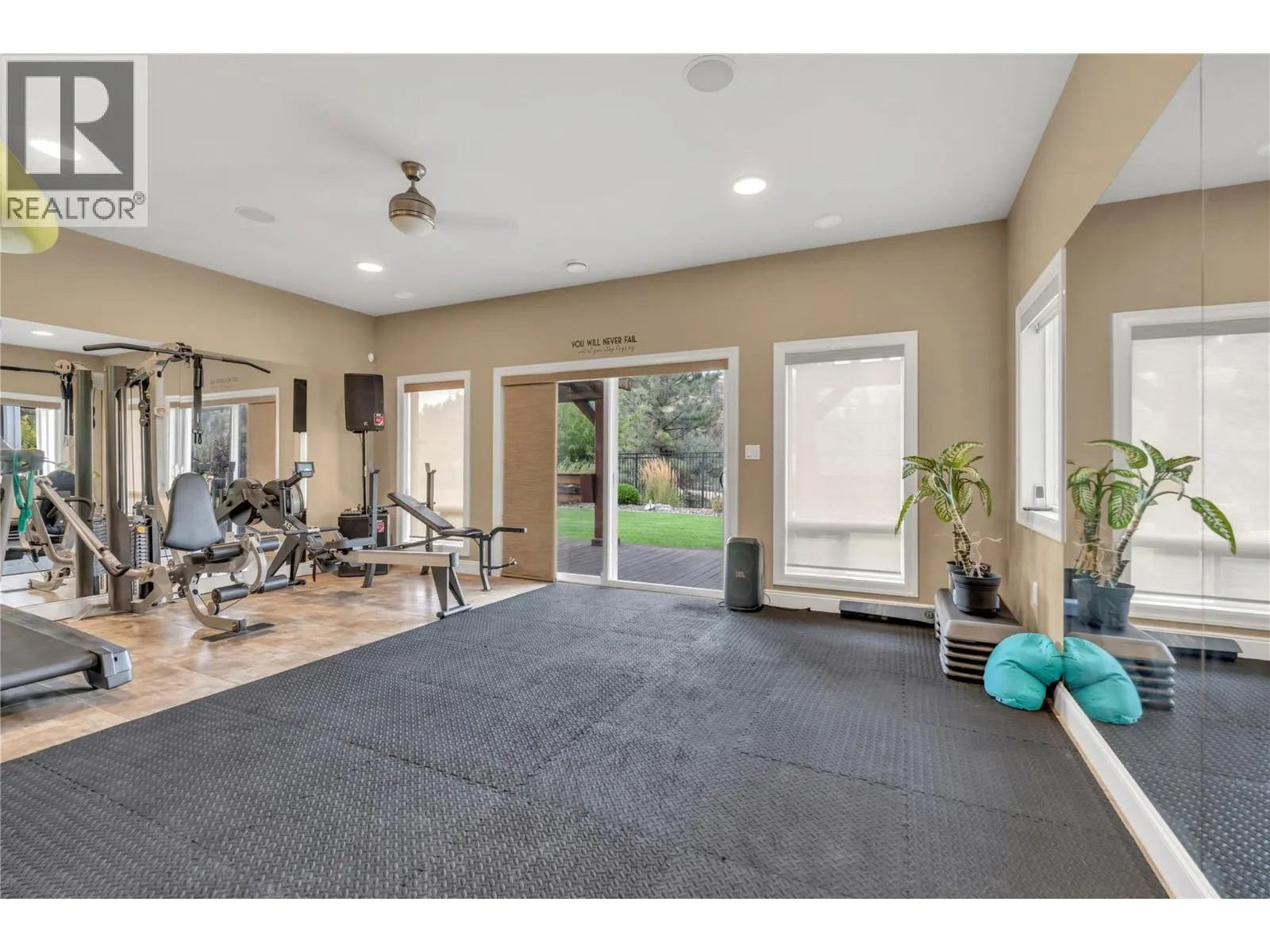 3789 McLean Creek Road