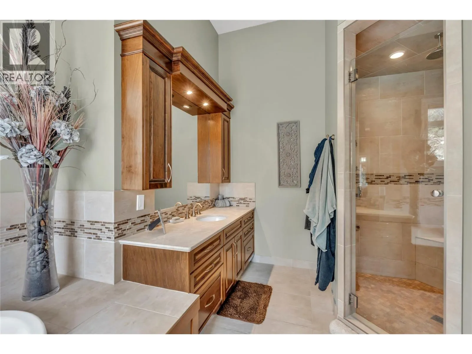 3789 McLean Creek Road