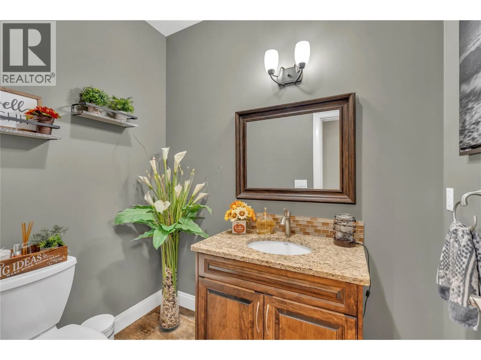 3789 McLean Creek Road