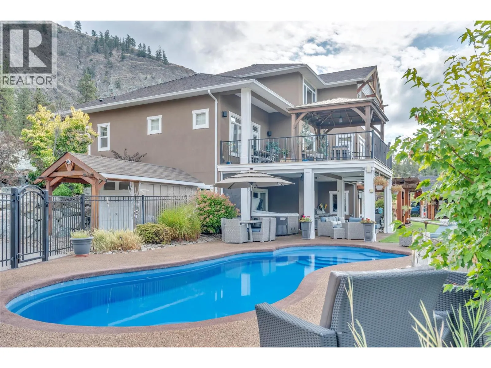 3789 McLean Creek Road