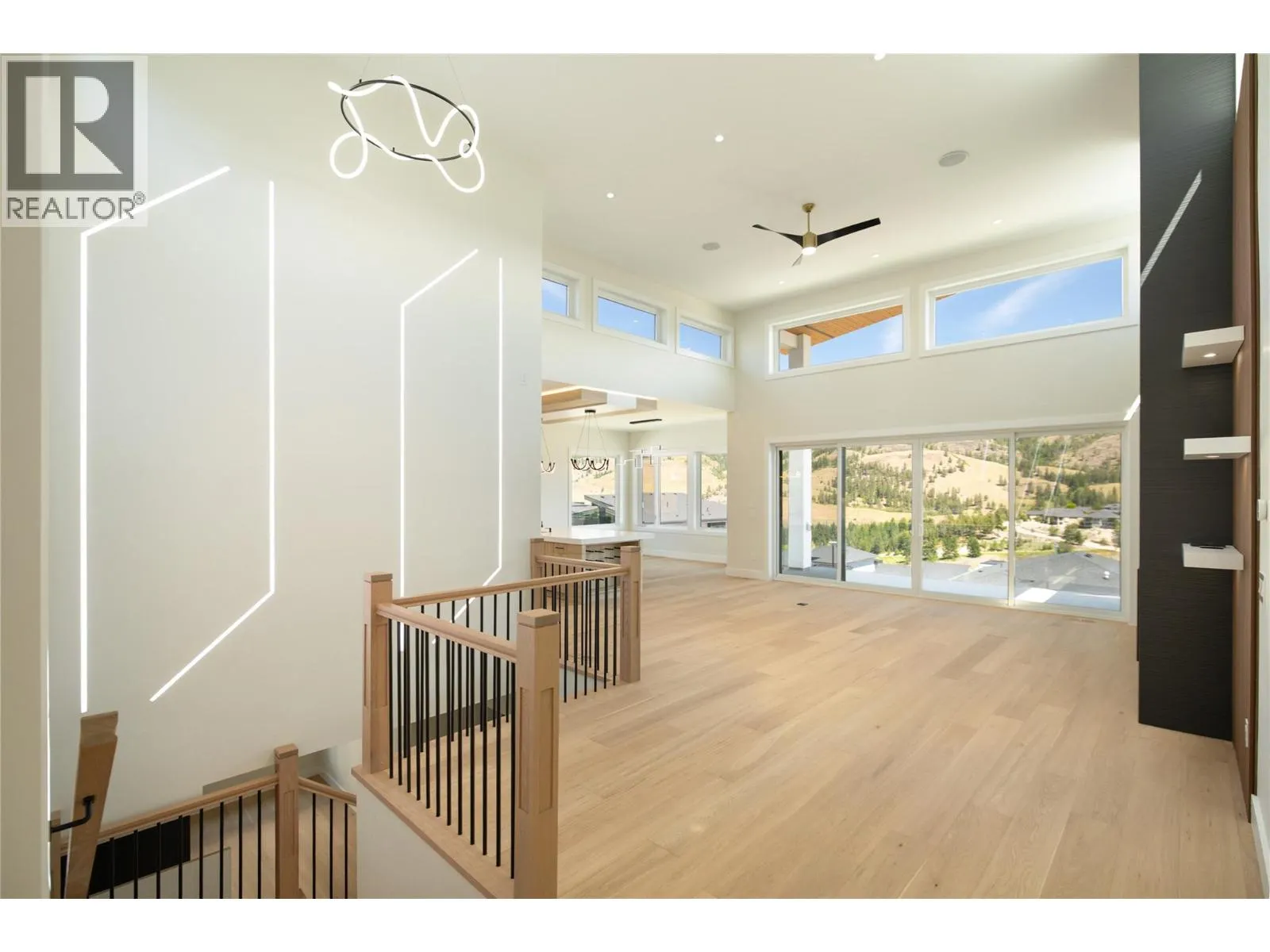 979 Loseth Drive