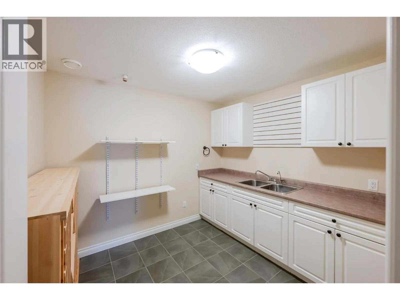 2450 Radio Tower Road Unit# 226
