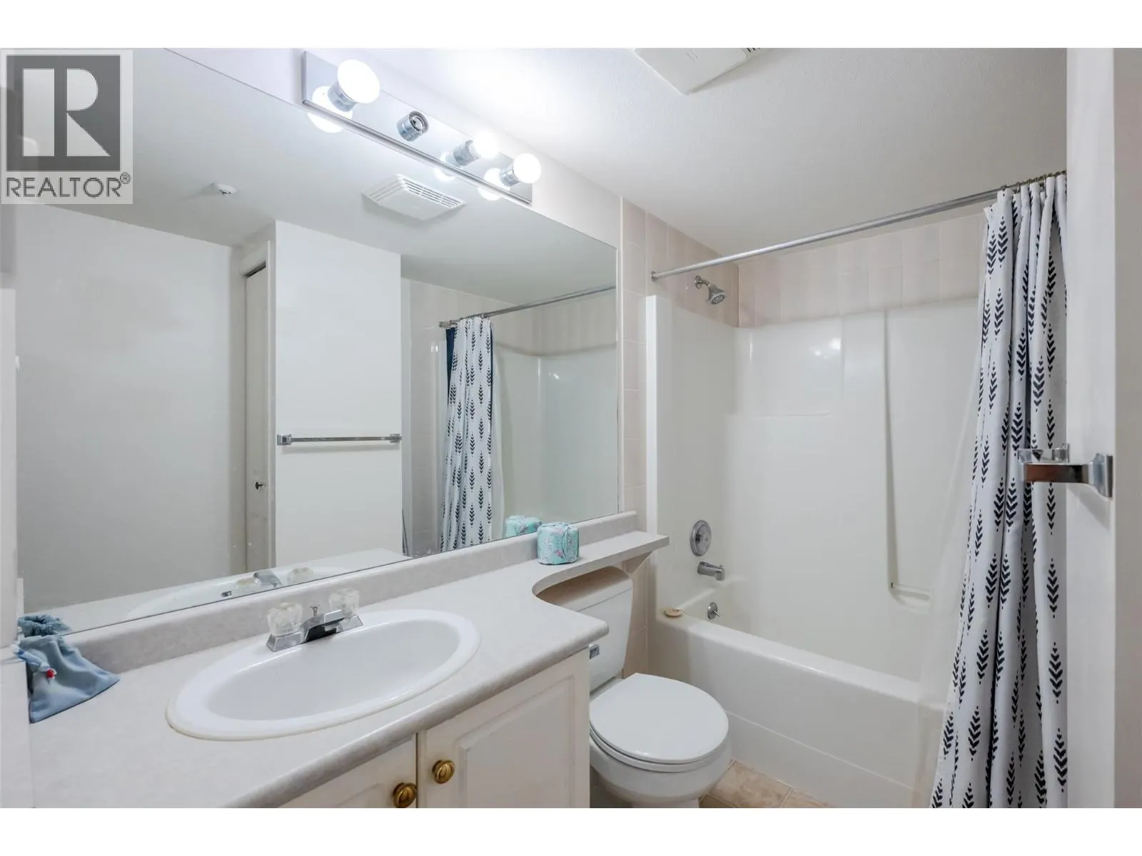 329 Rigsby Street Unit# 210