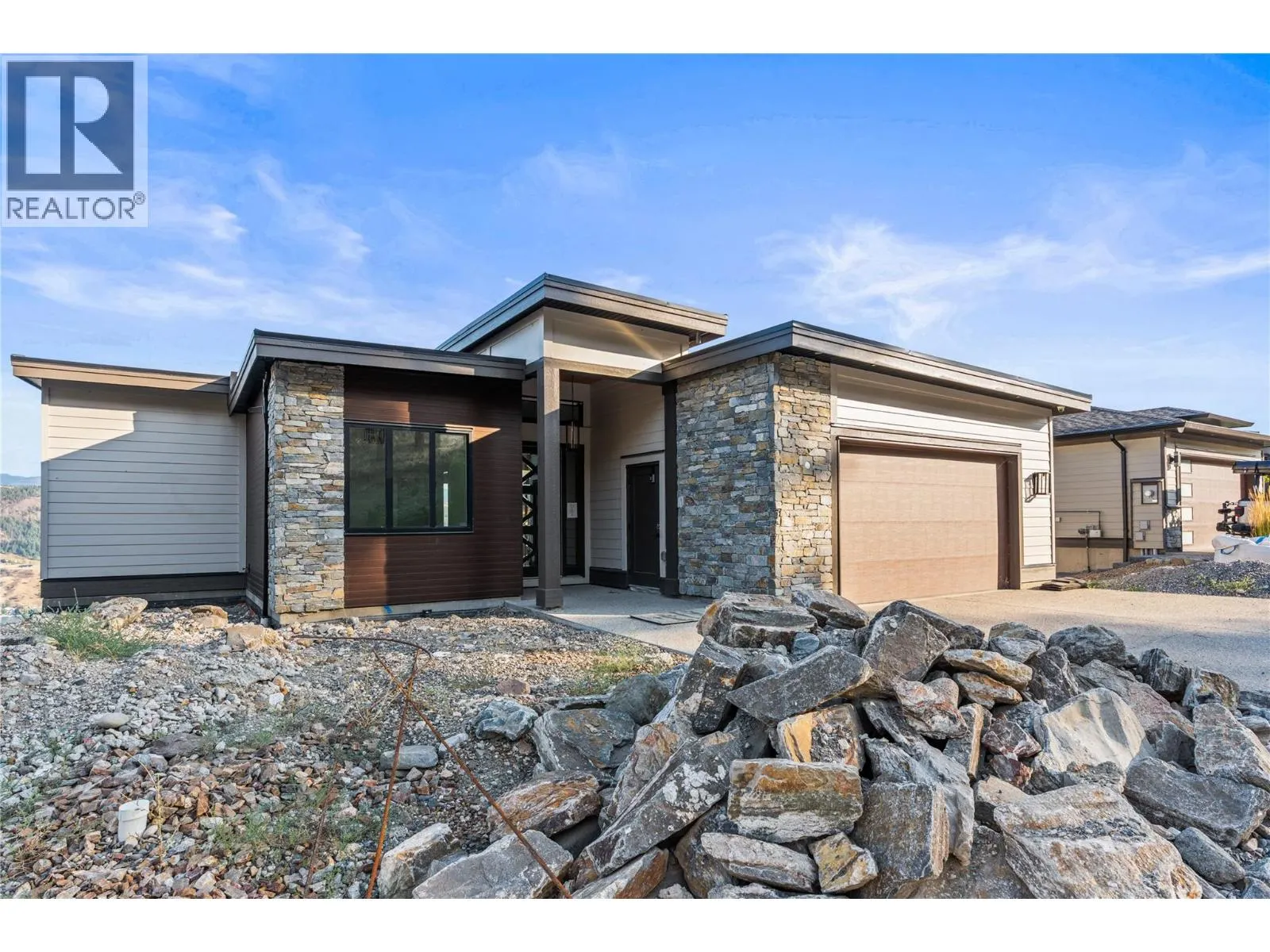 8940 Tavistock Road