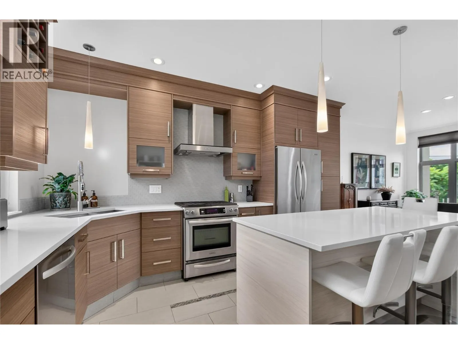 433 Churchill Avenue Unit# 102