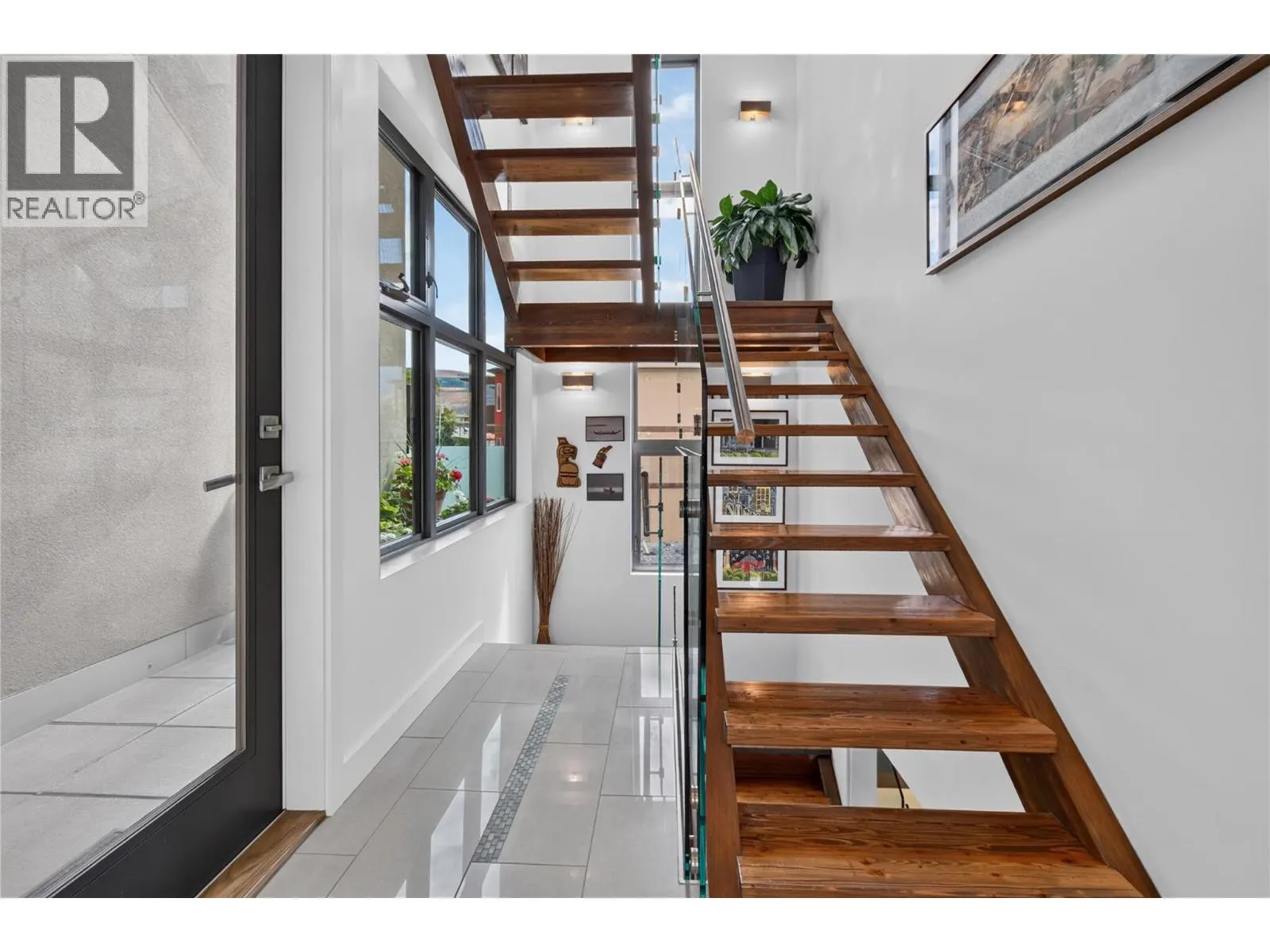433 Churchill Avenue Unit# 102