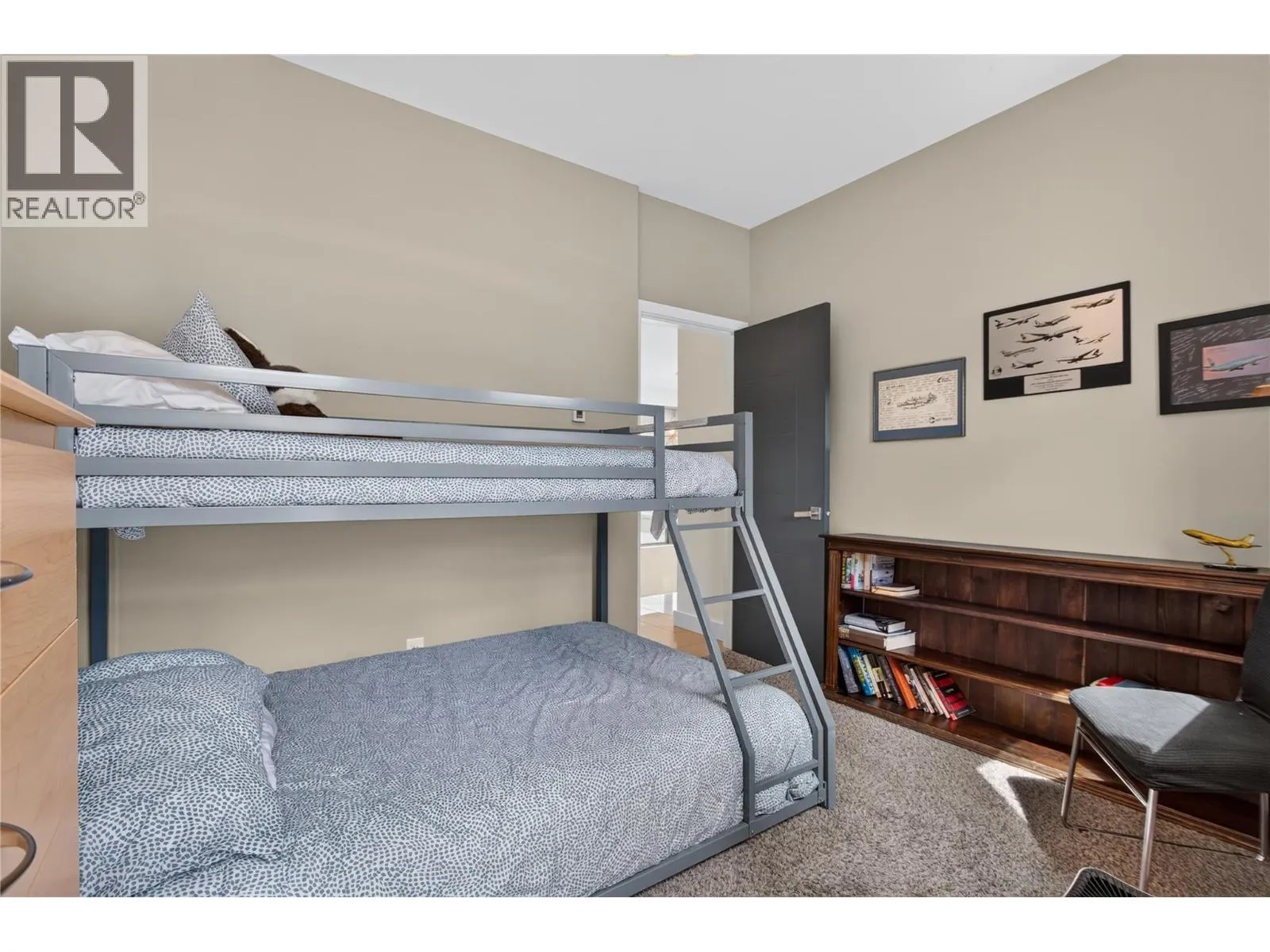 433 Churchill Avenue Unit# 102