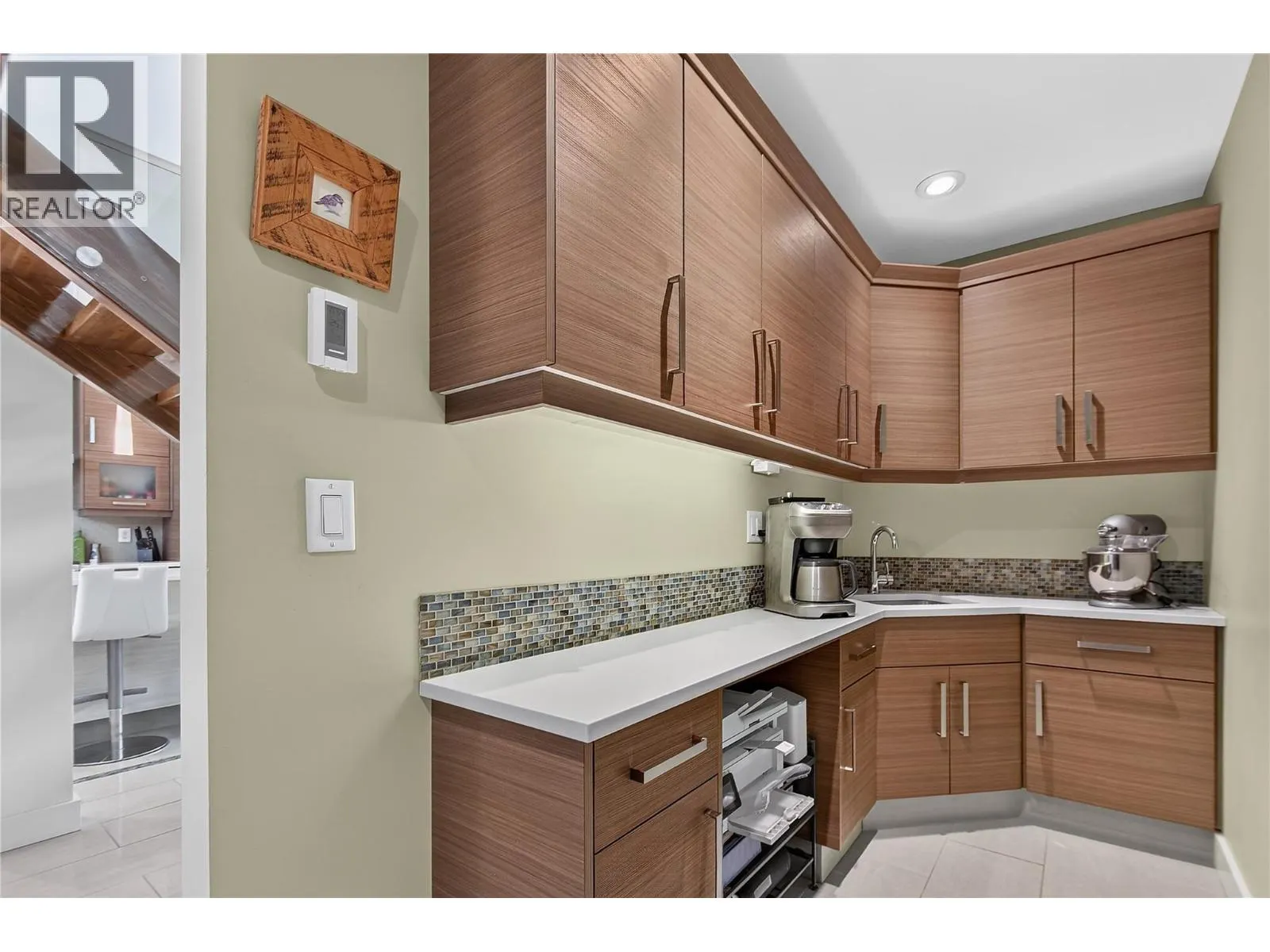 433 Churchill Avenue Unit# 102