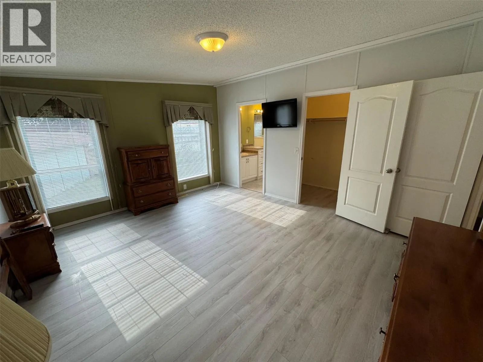 5455 Almond Gardens Road Unit# E4