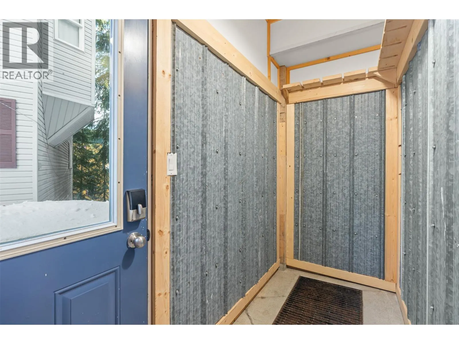 290 Silver Queen Road Unit# 1