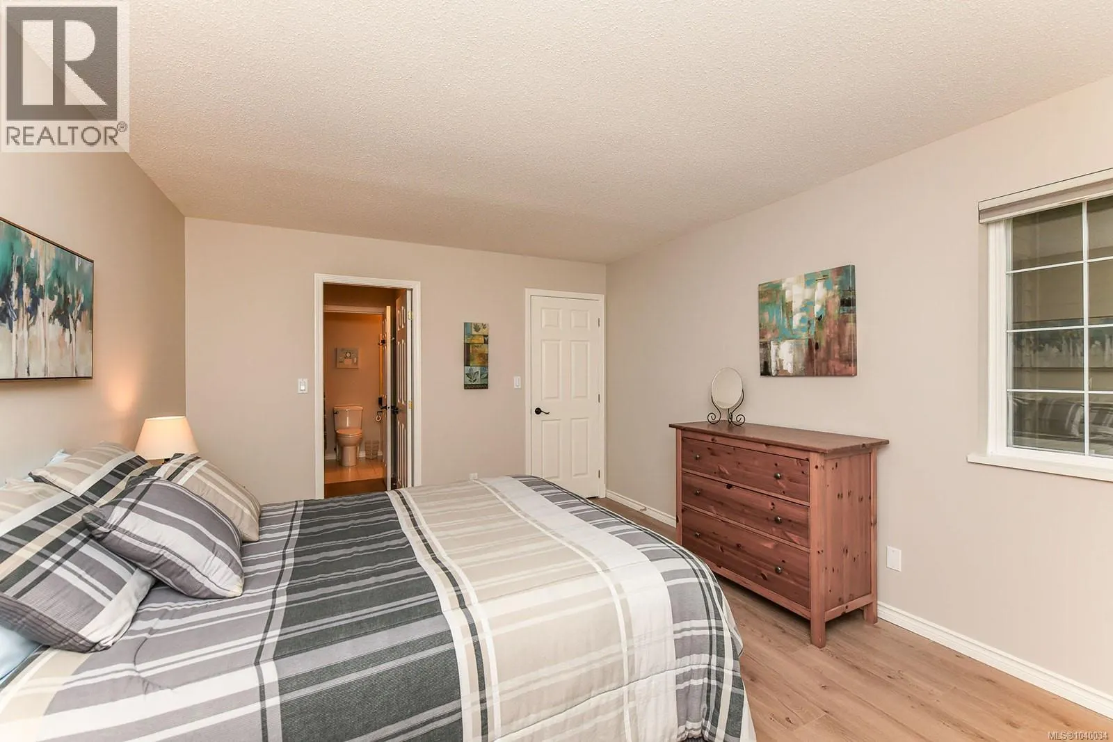 14 3100 Kensington Cres