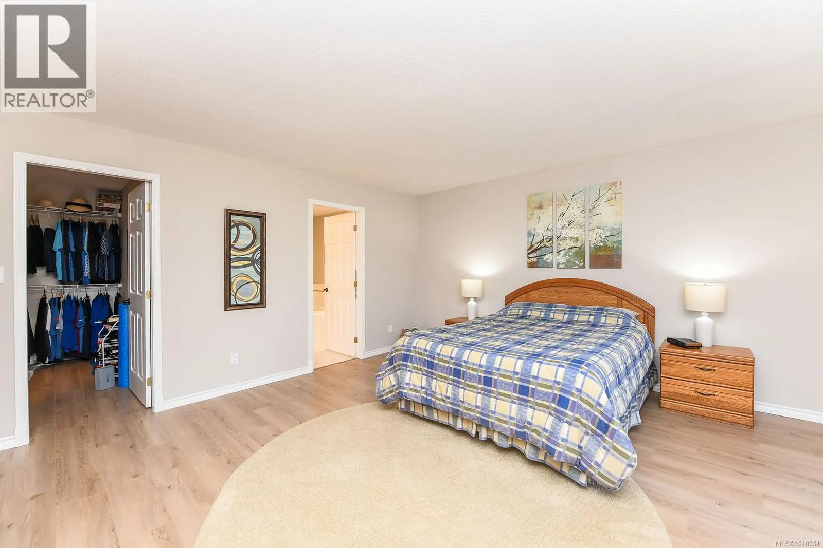 14 3100 Kensington Cres