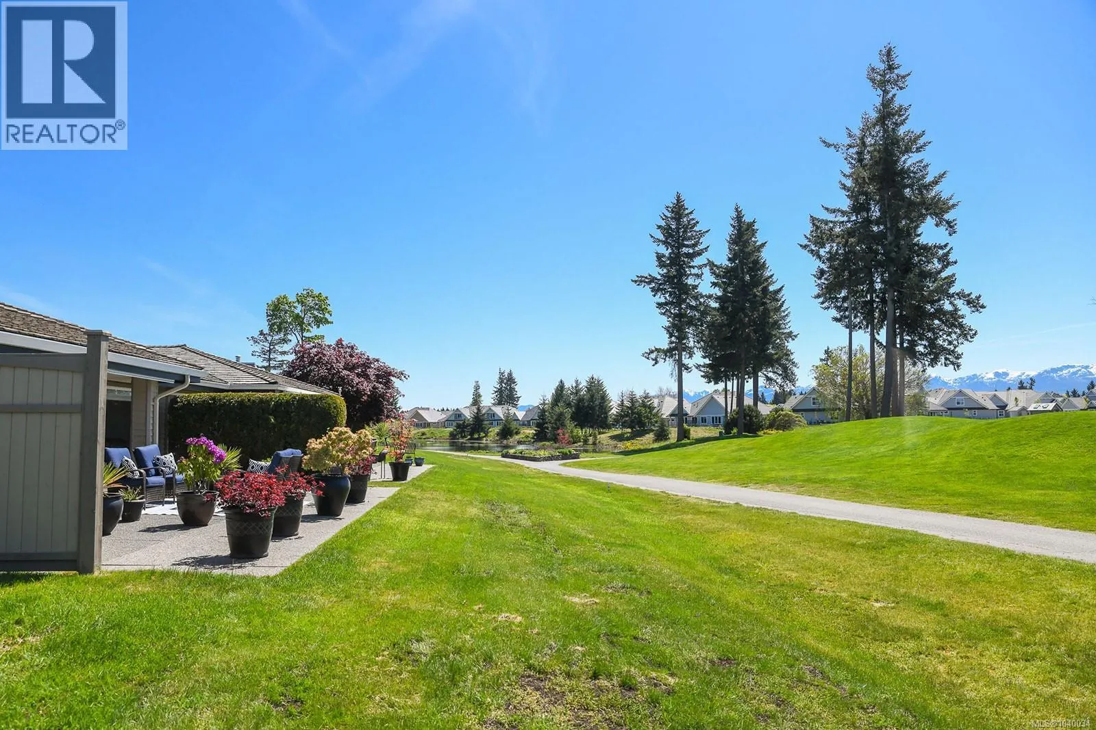 14 3100 Kensington Cres