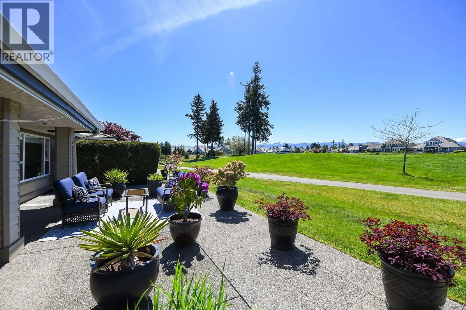14 3100 Kensington Cres