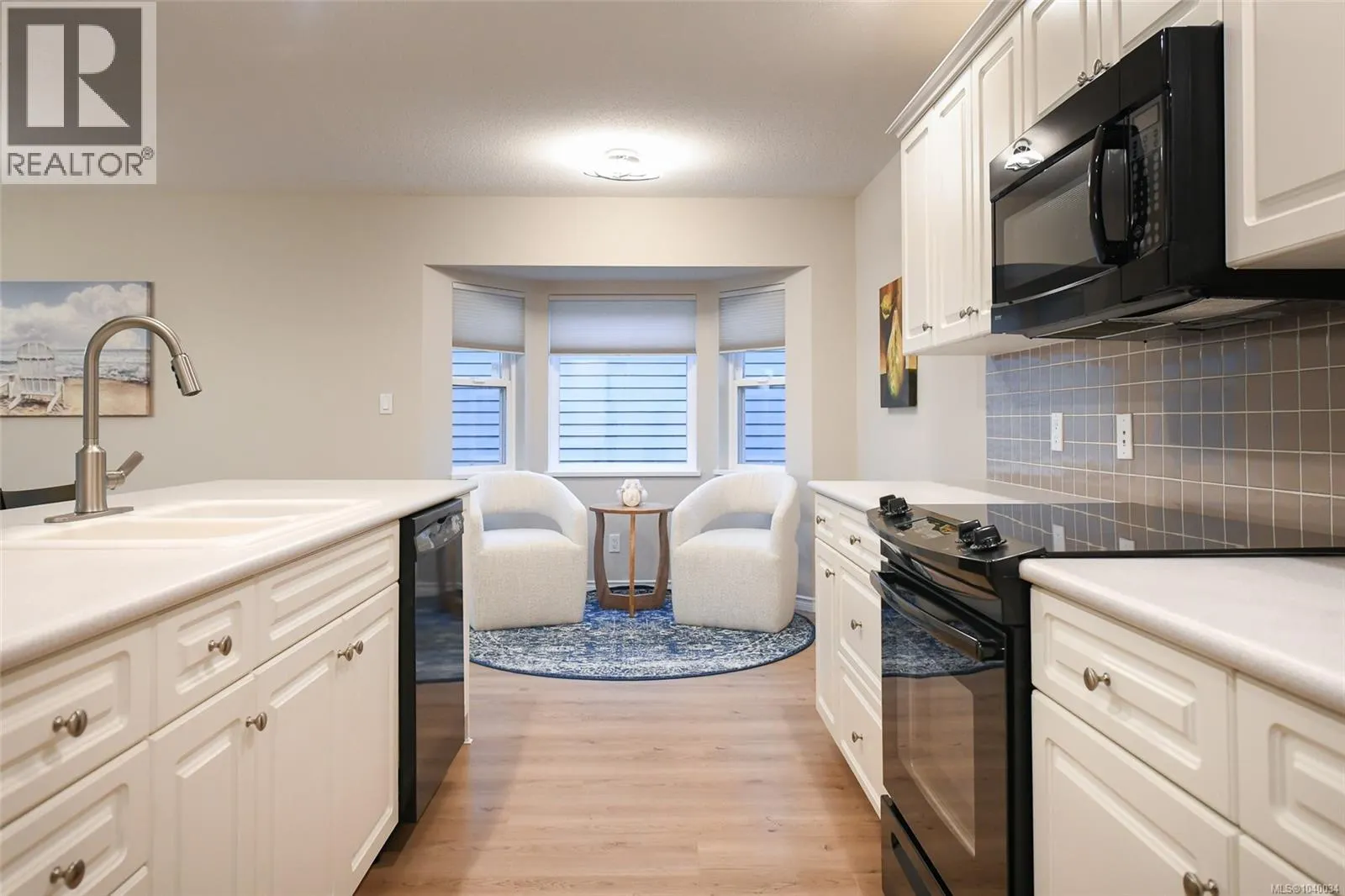 14 3100 Kensington Cres