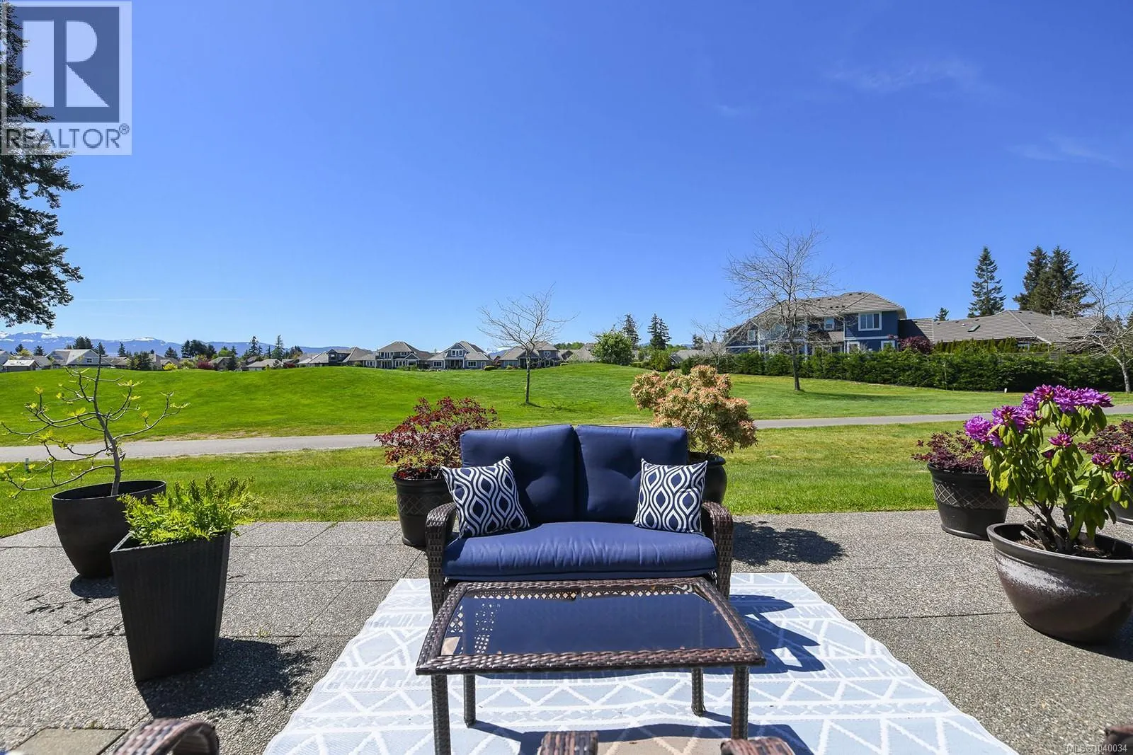 14 3100 Kensington Cres