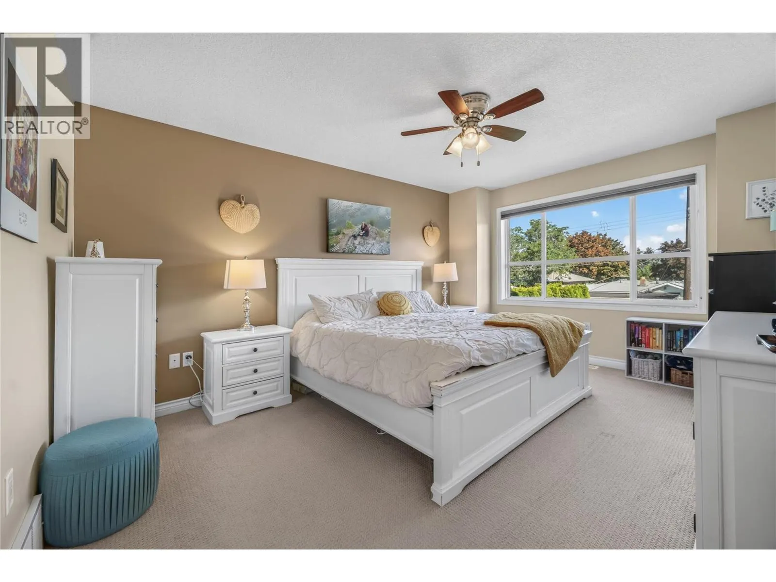 385 Douglas Avenue Unit# 102