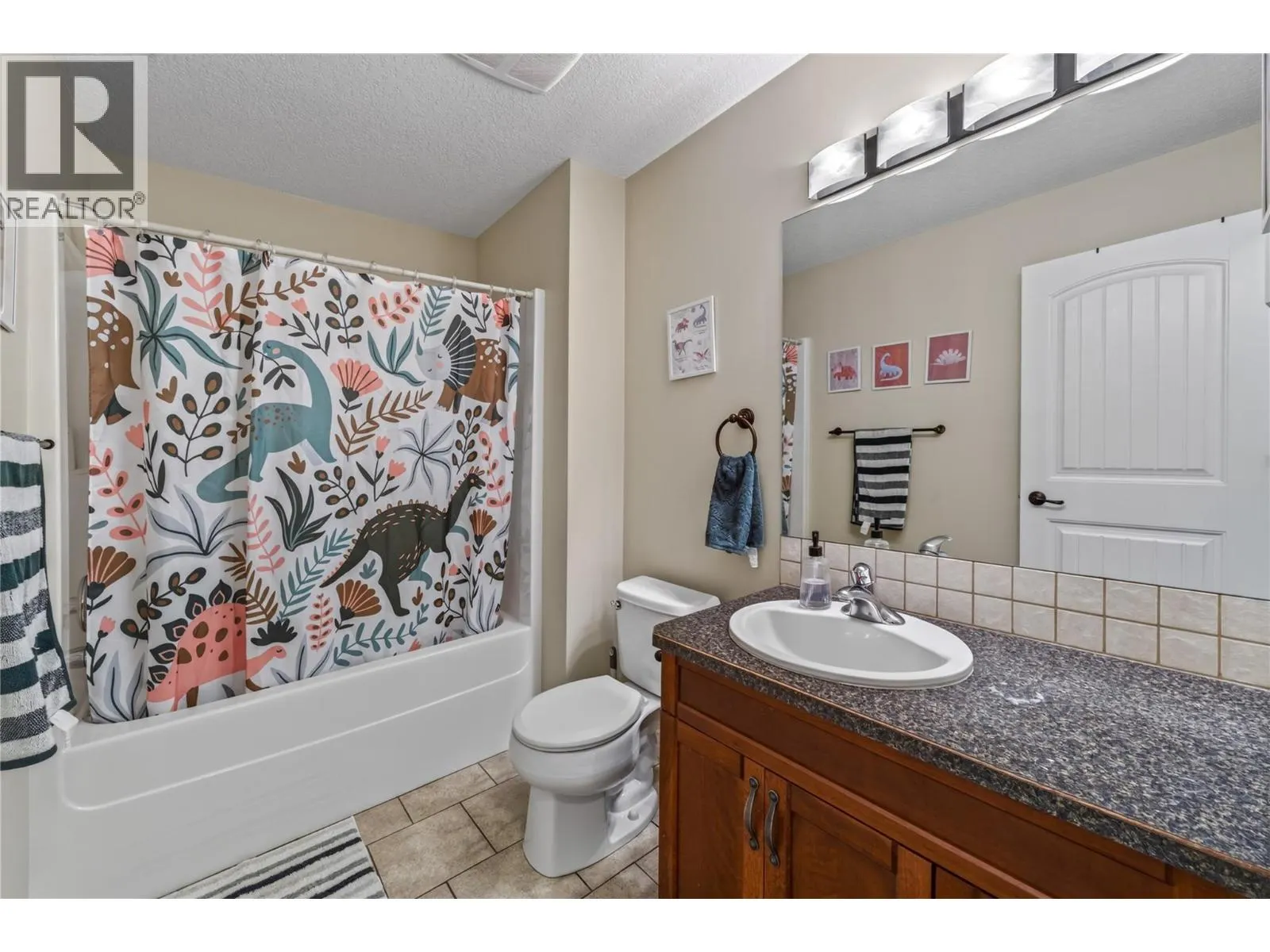 385 Douglas Avenue Unit# 102
