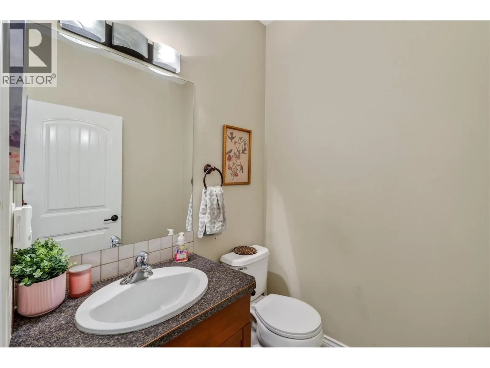 385 Douglas Avenue Unit# 102