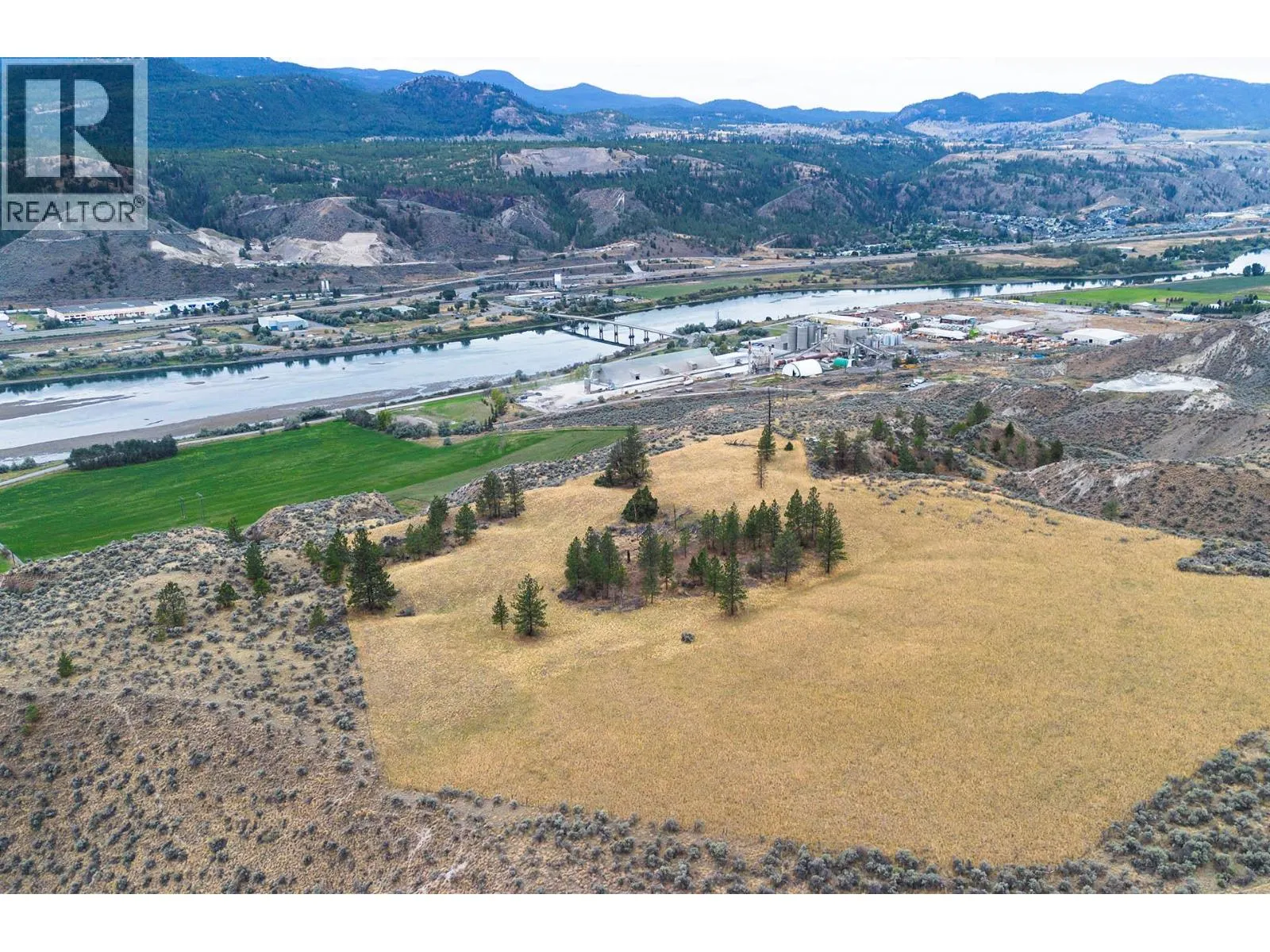 3059 SHUSWAP  E Road