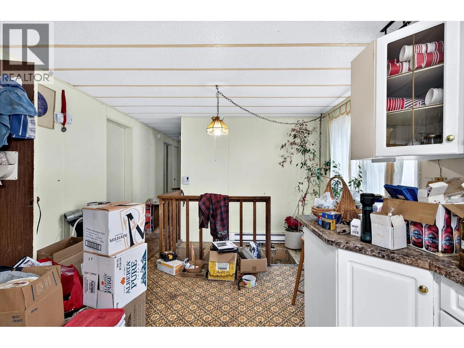 3059 SHUSWAP  E Road