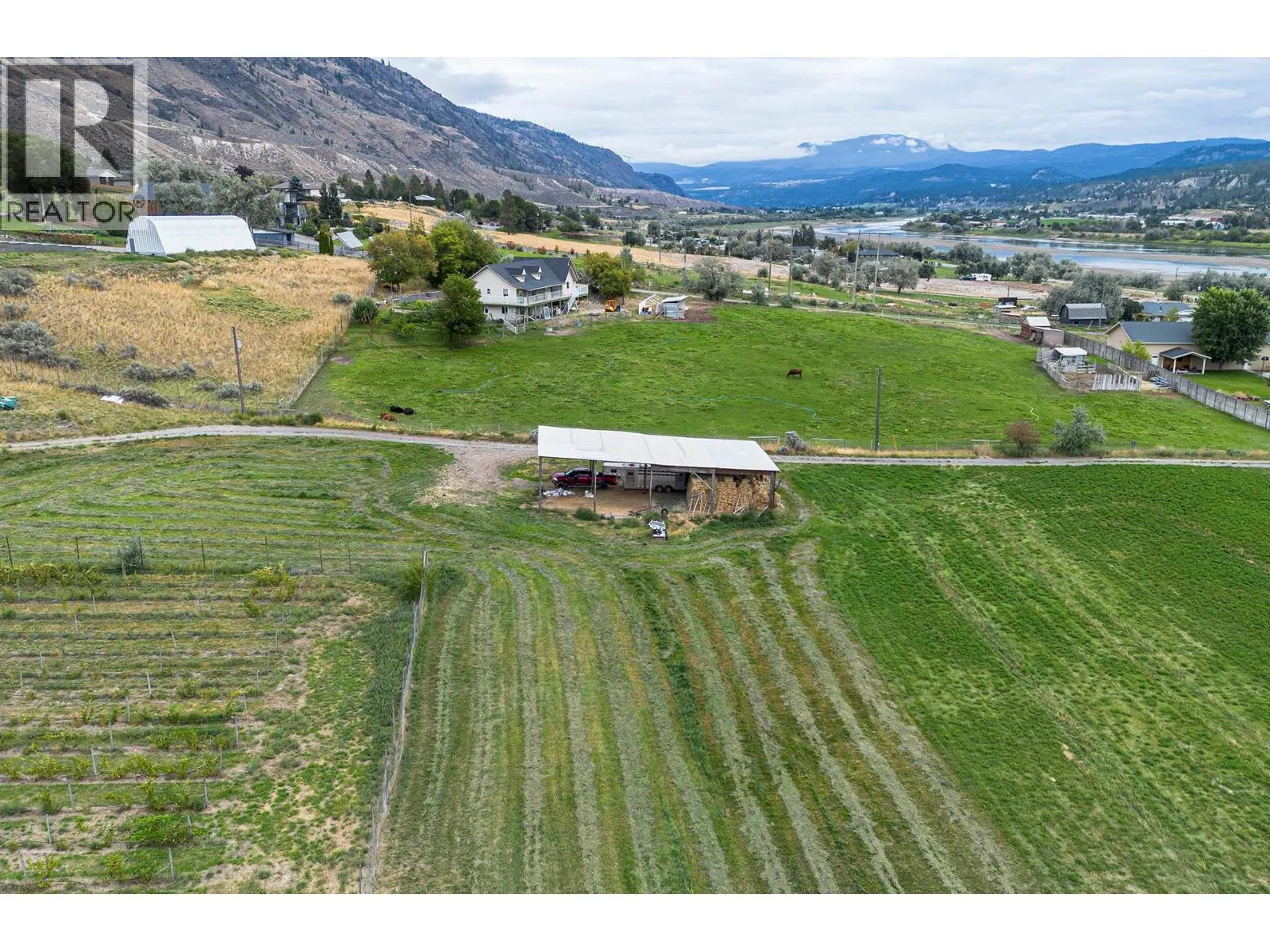 3059 SHUSWAP  E Road
