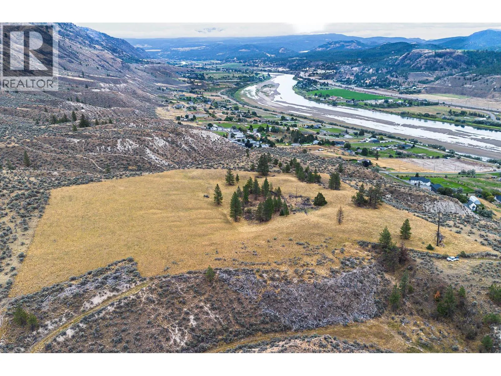 3059 SHUSWAP  E Road
