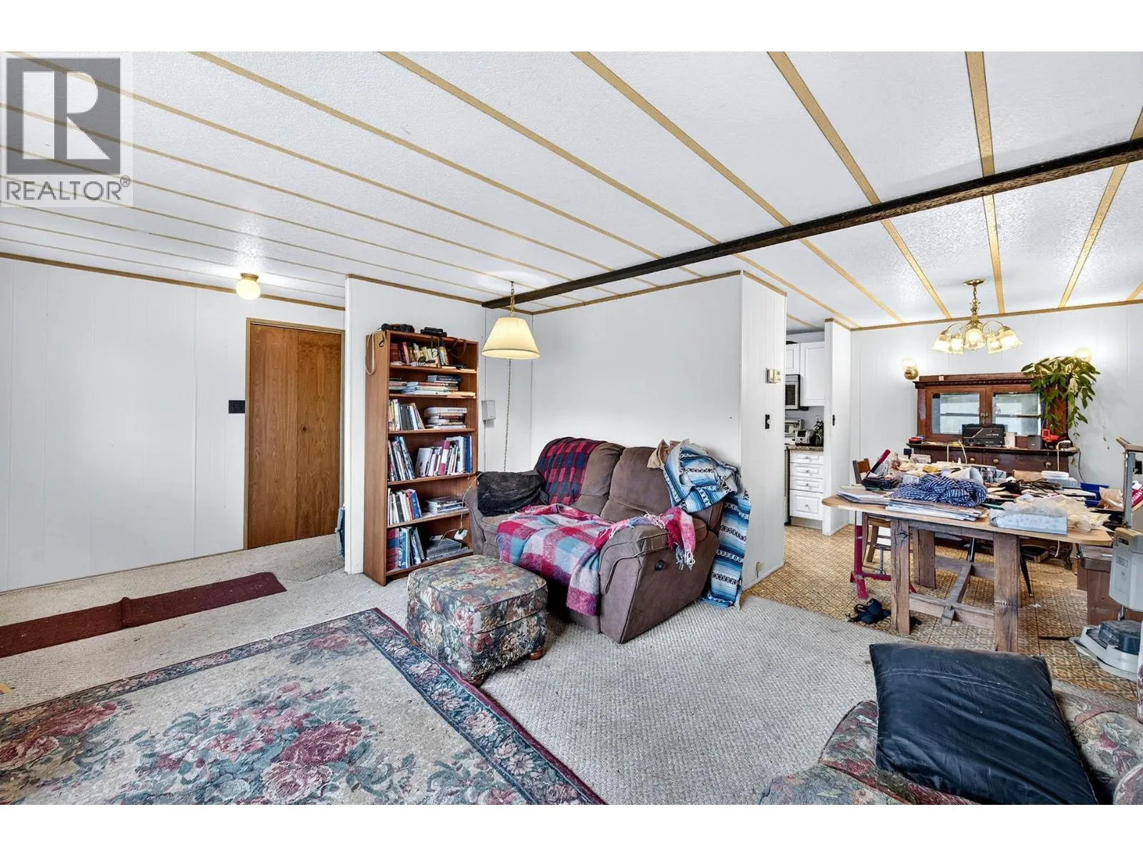 3059 SHUSWAP  E Road
