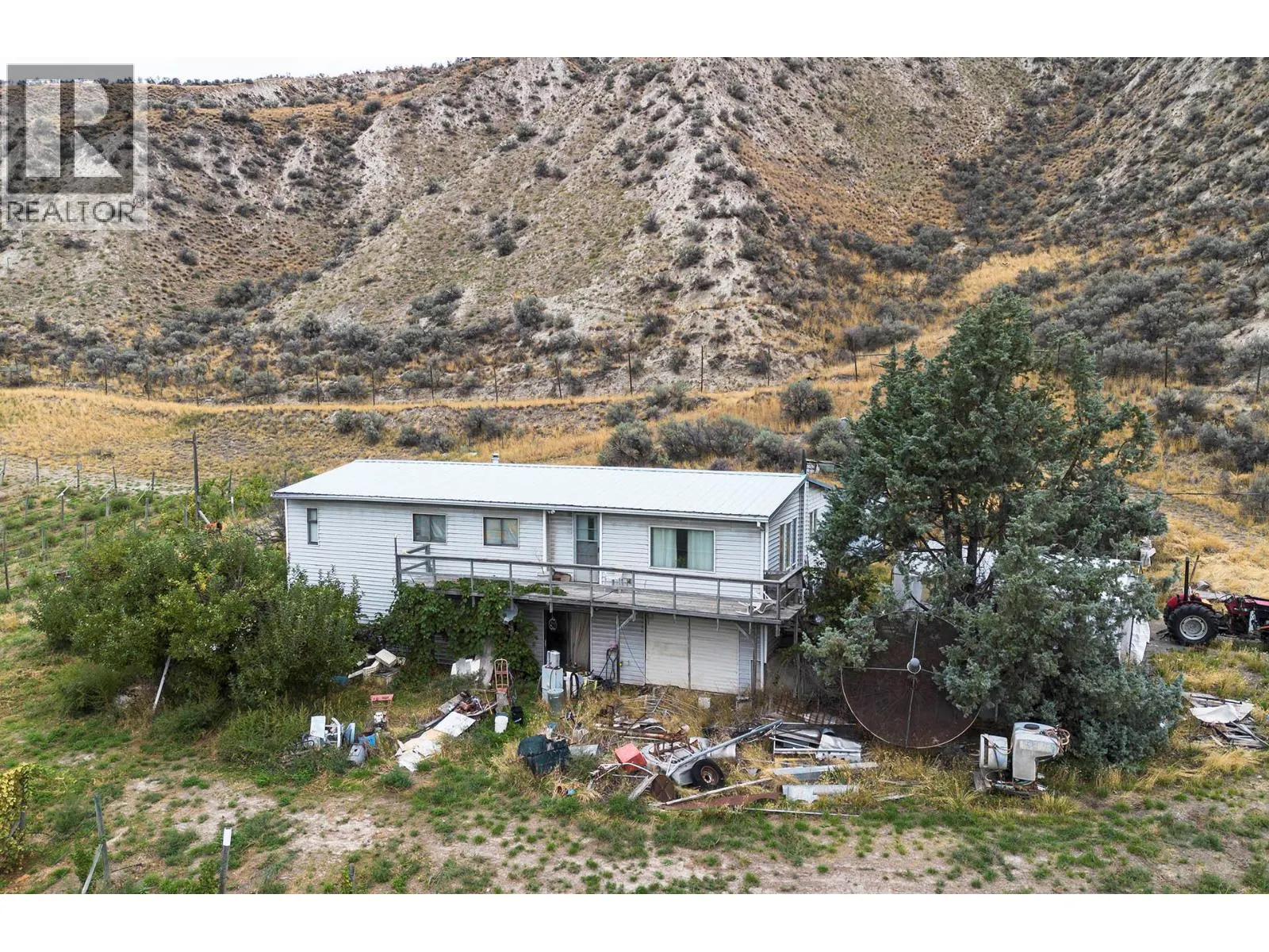 3059 SHUSWAP  E Road