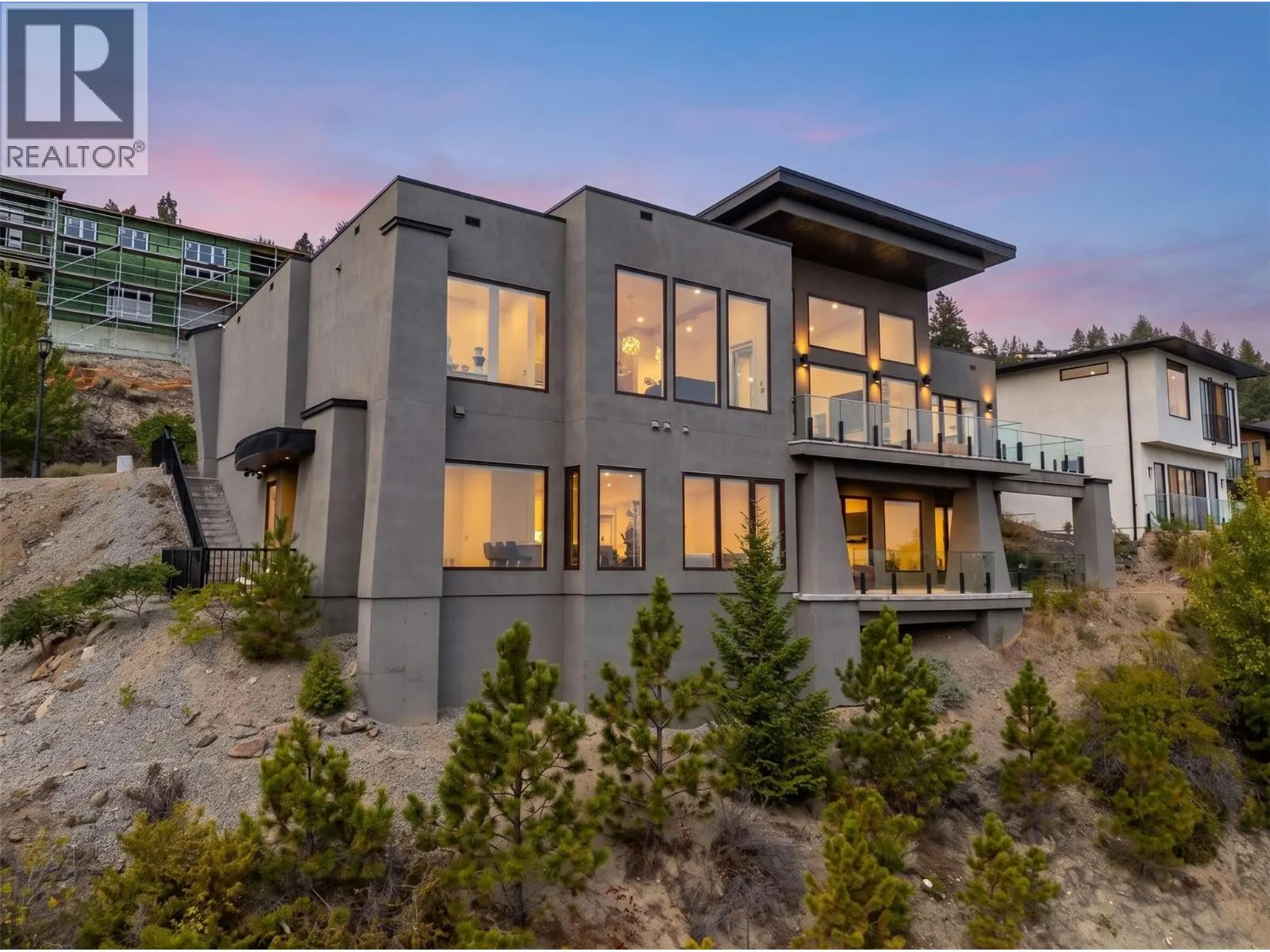 1851 Diamond View Drive