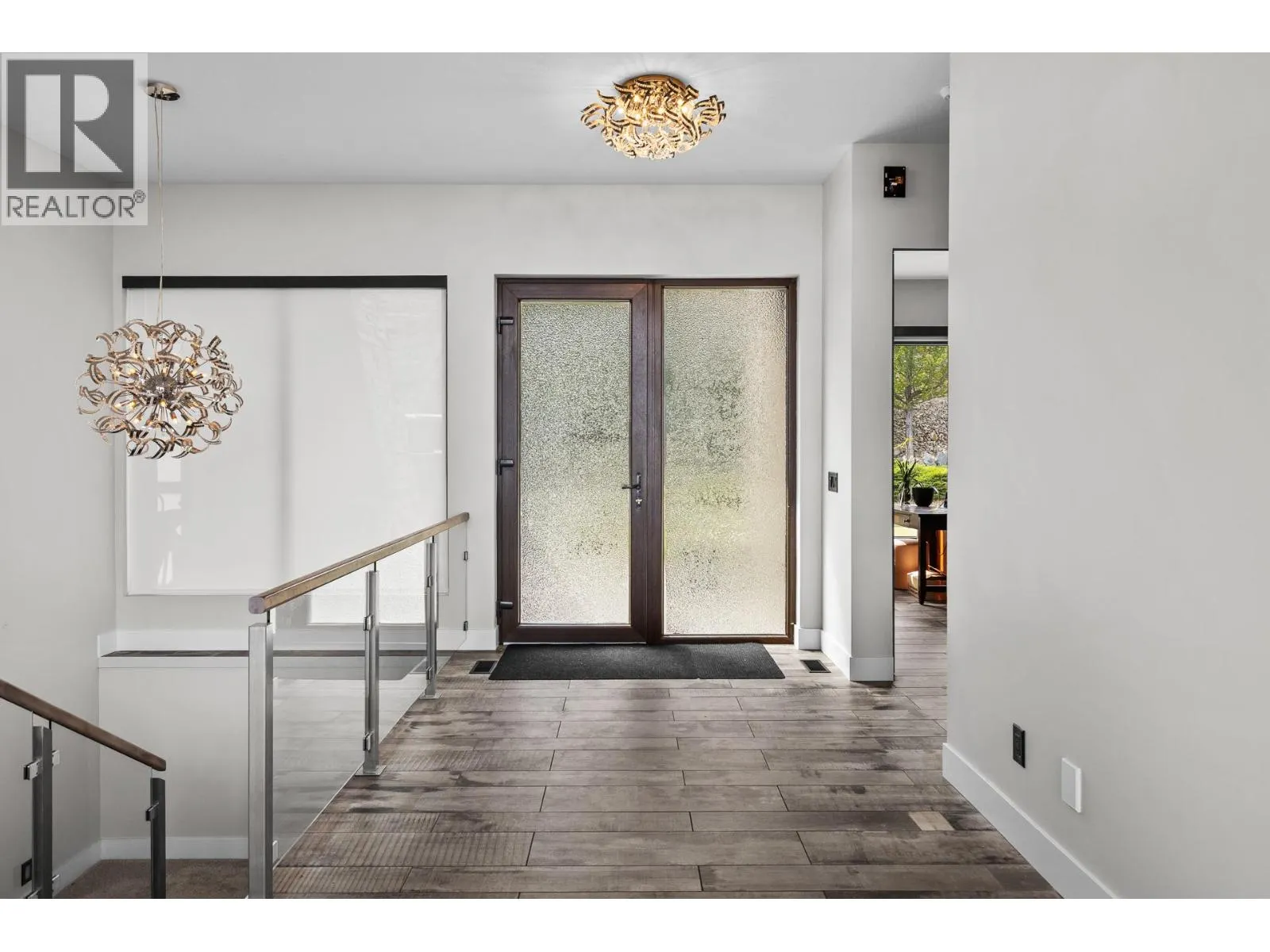 1851 Diamond View Drive