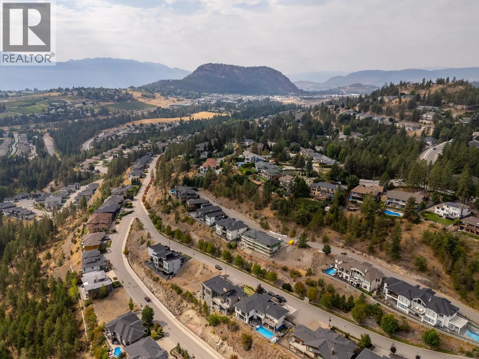 1851 Diamond View Drive