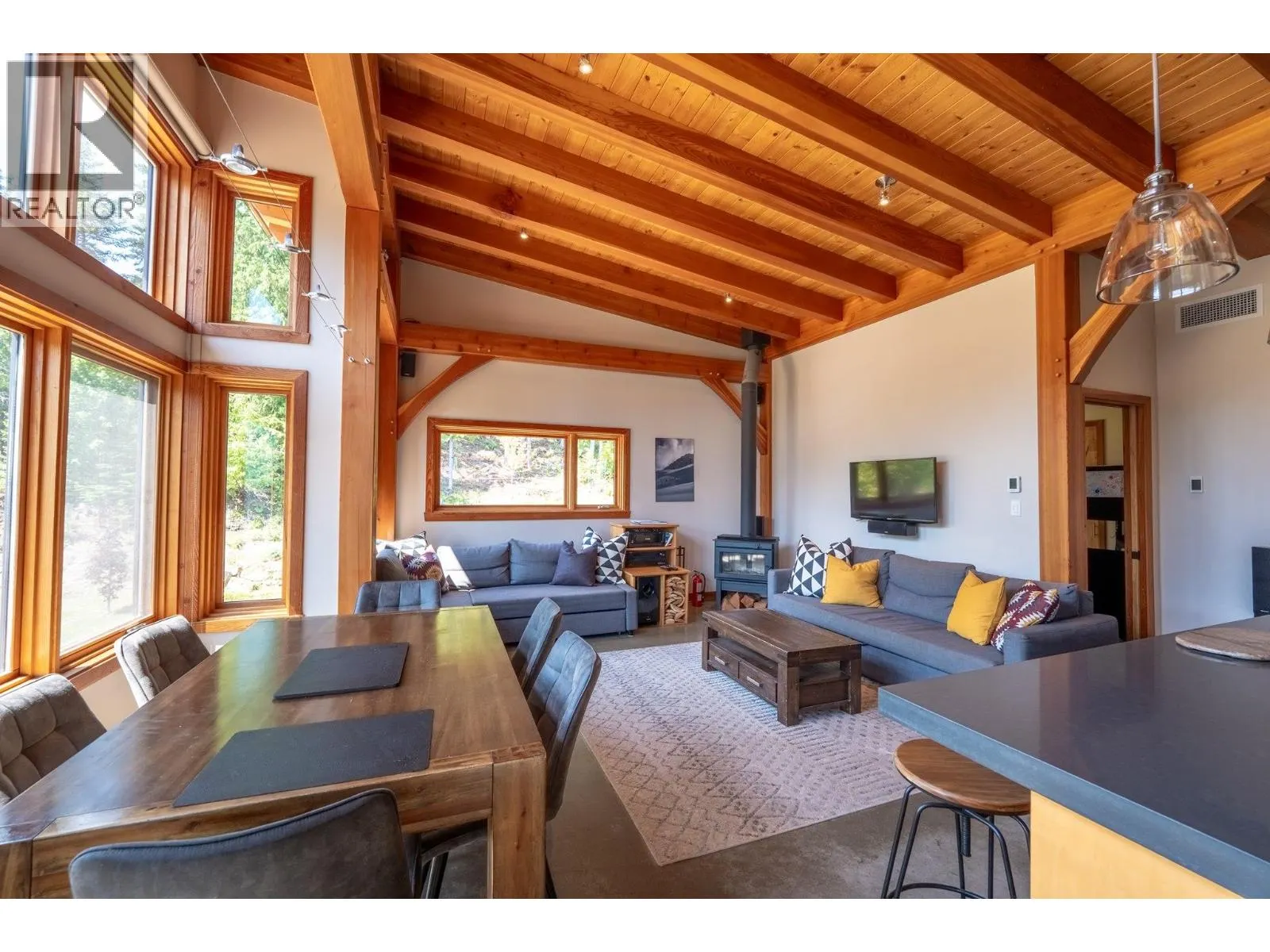 1917 Mt McPherson Drive