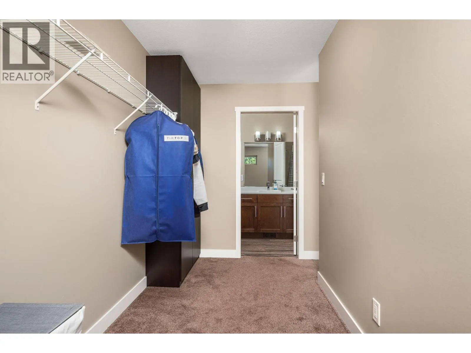 1703 43 Avenue Unit# 2