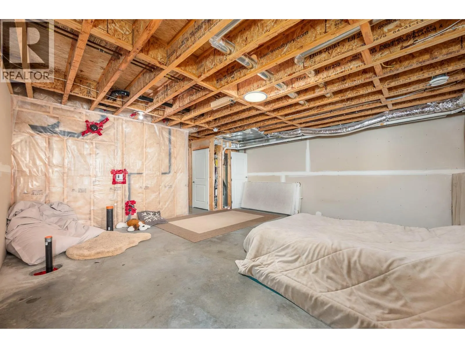 1703 43 Avenue Unit# 2