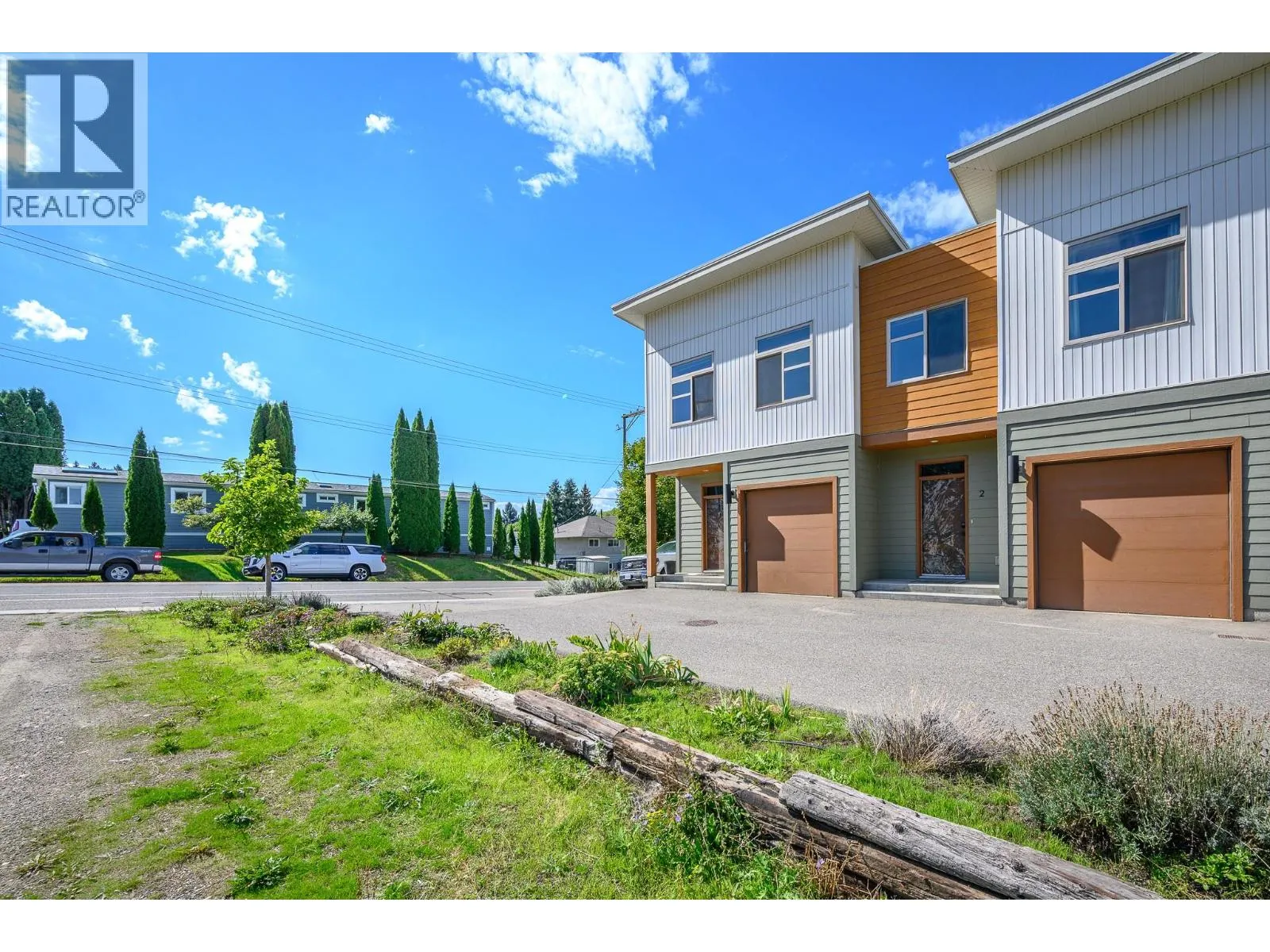 1703 43 Avenue Unit# 2