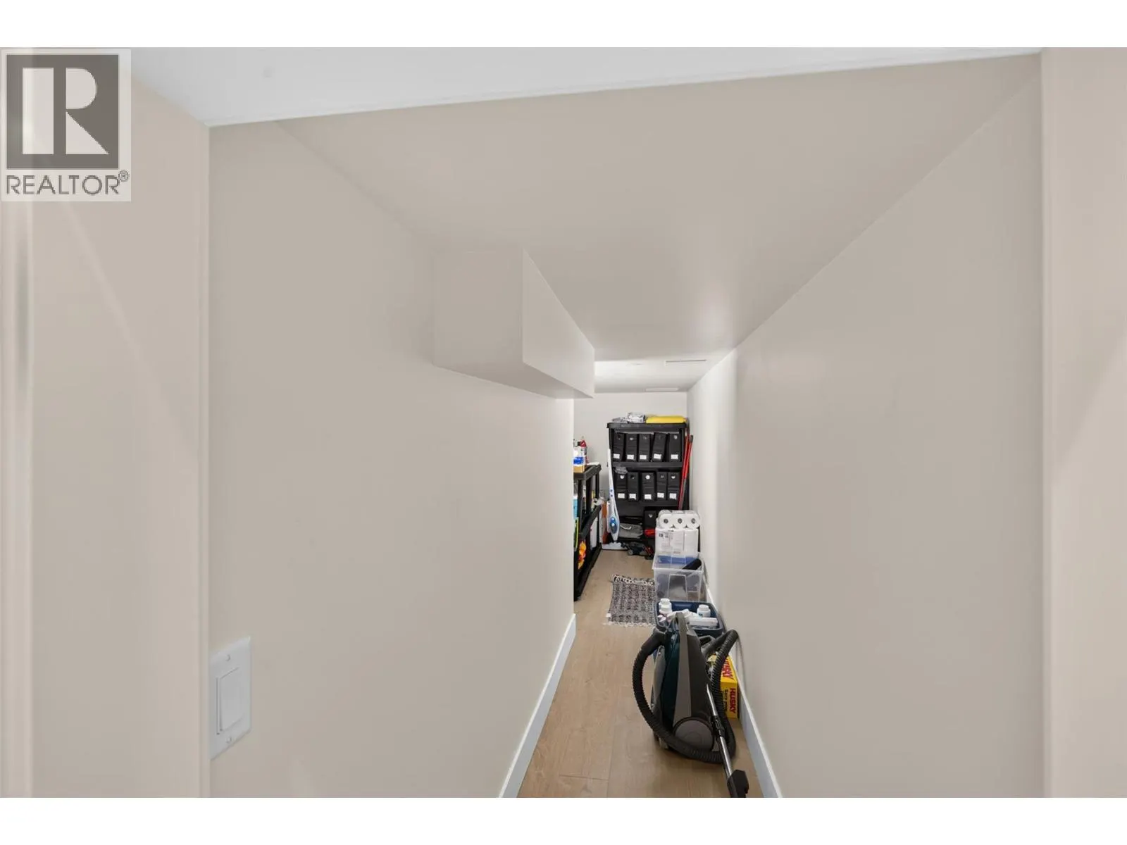 2100 Campbell Place Unit# 103
