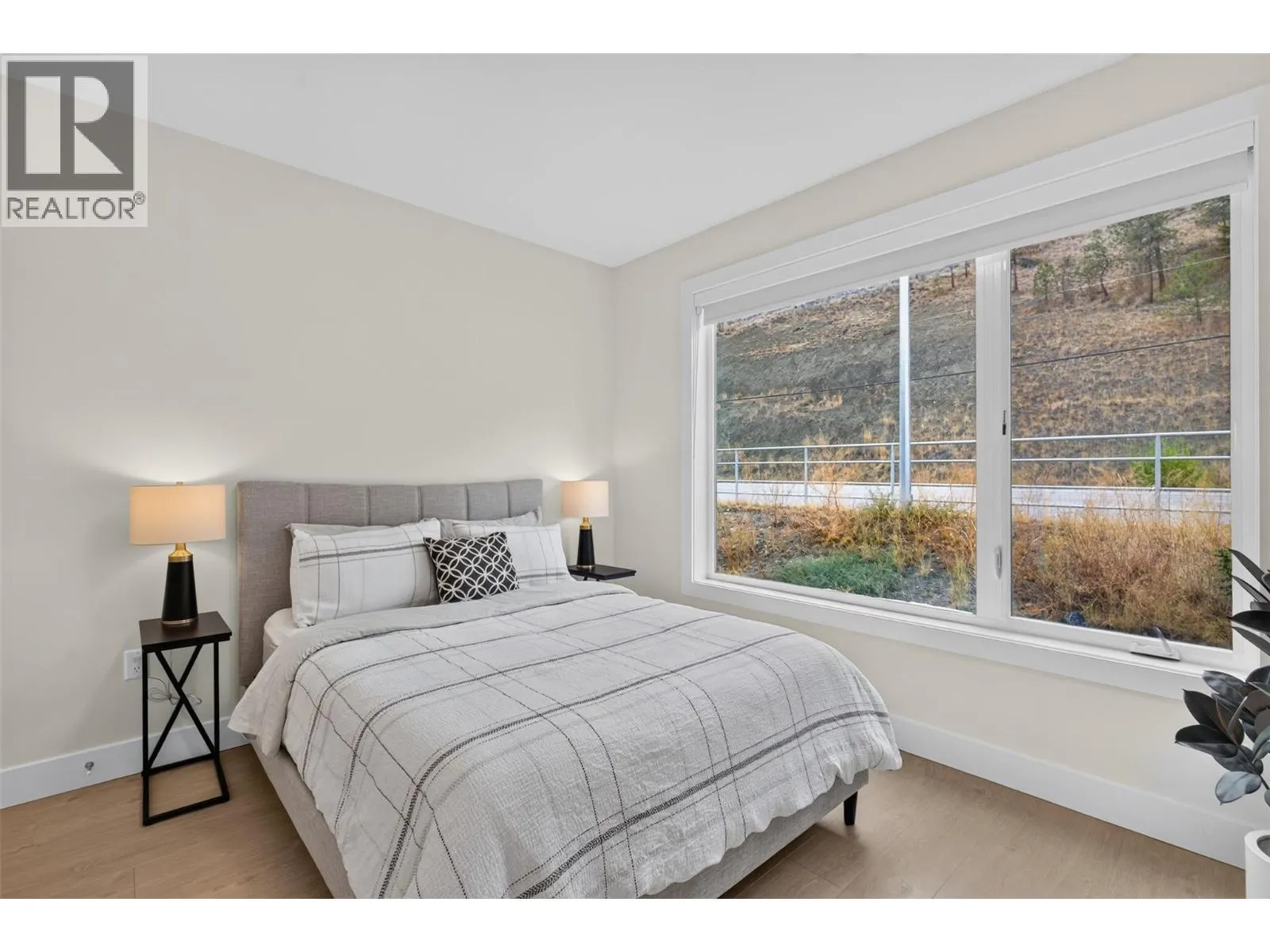 2100 Campbell Place Unit# 103