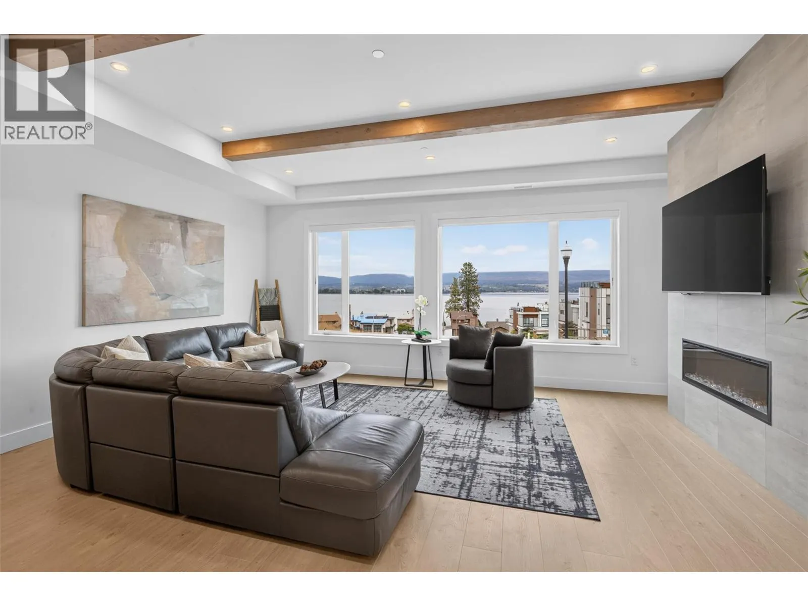 2100 Campbell Place Unit# 103