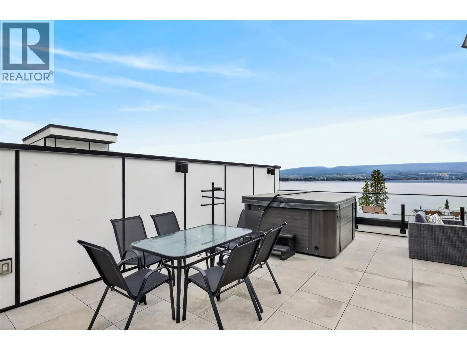 2100 Campbell Place Unit# 103