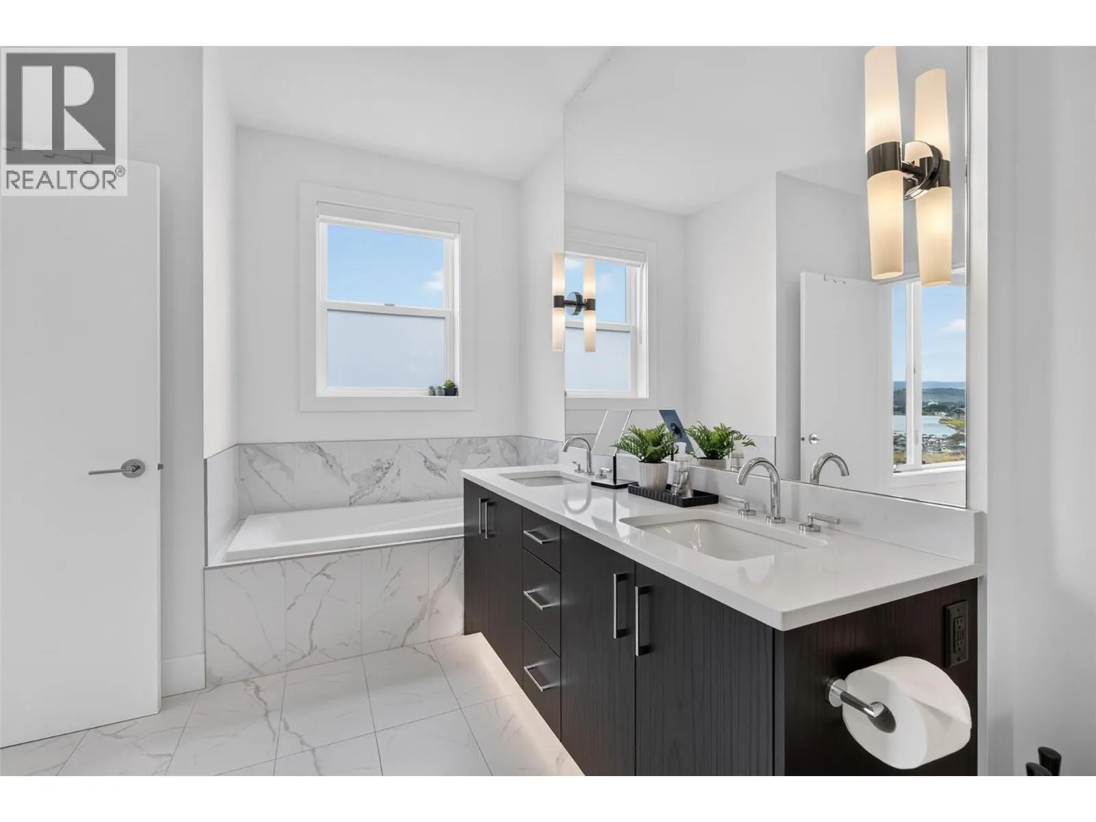 2100 Campbell Place Unit# 103