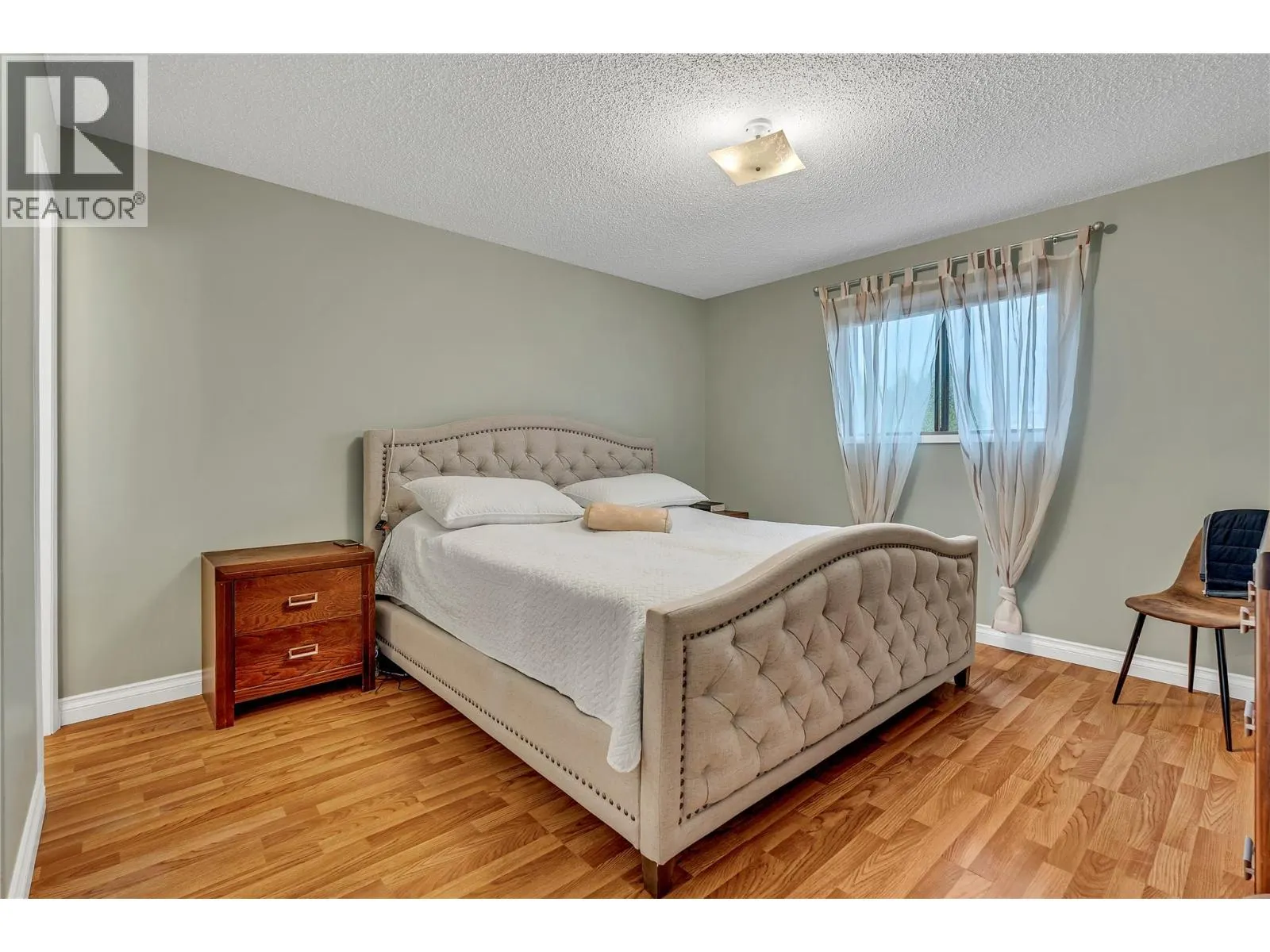 2494 Cornwall Drive
