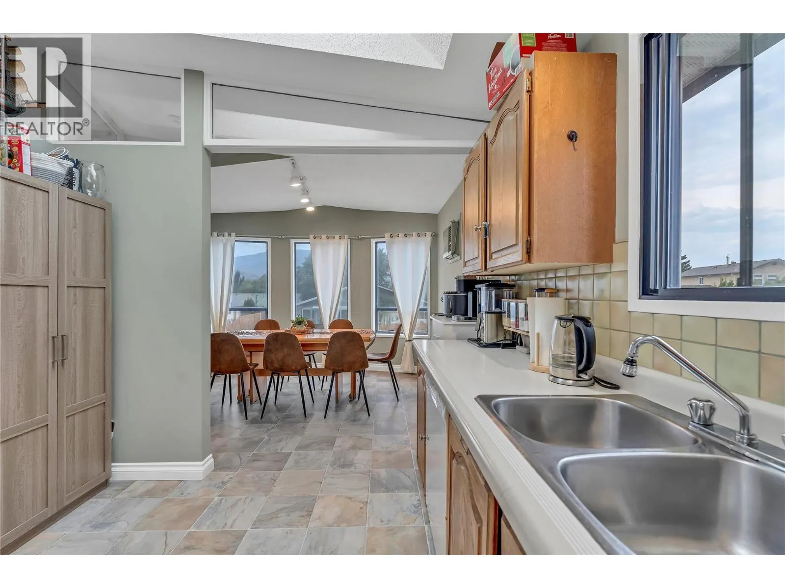 2494 Cornwall Drive